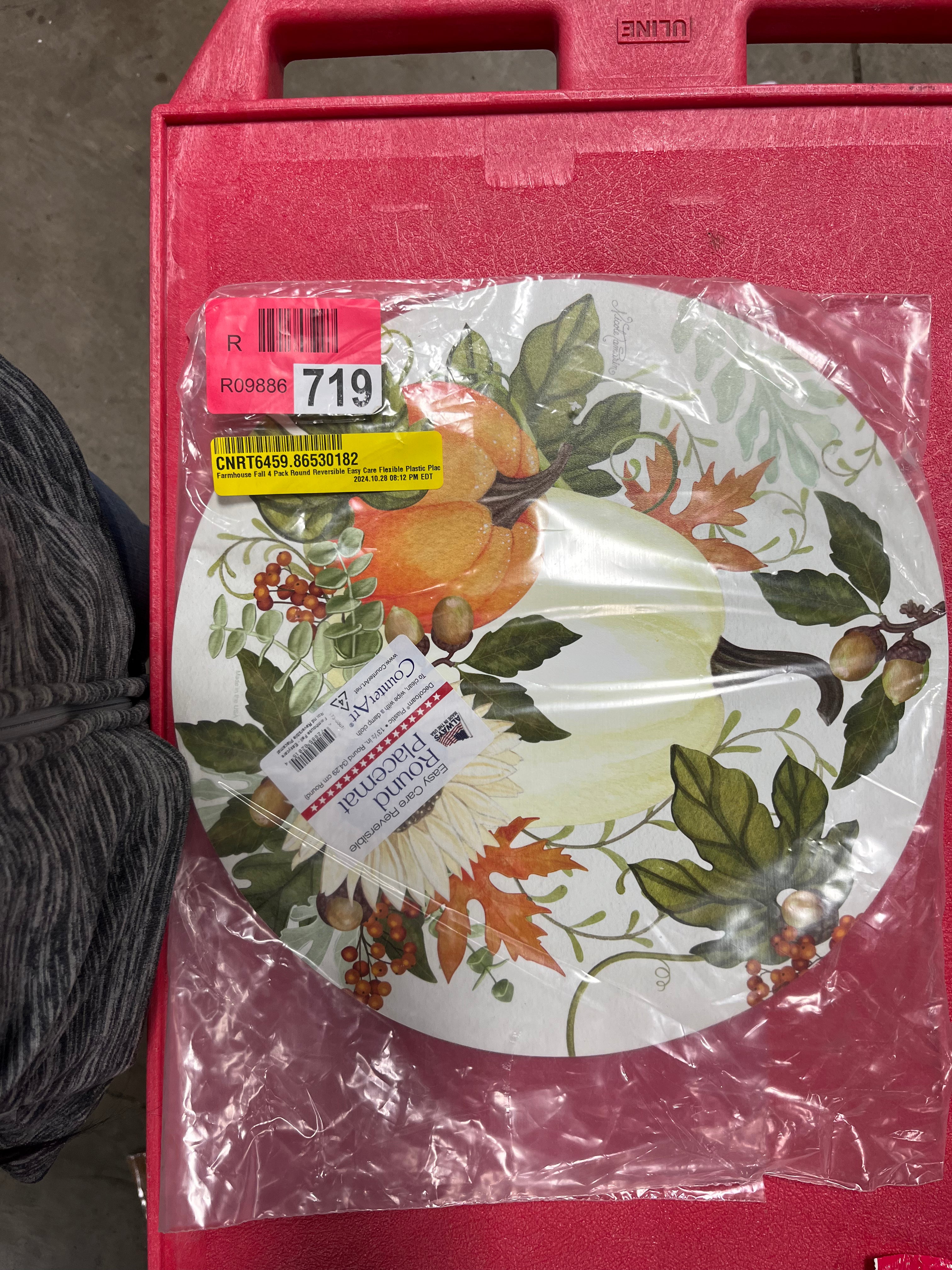 Farmhouse Fall 4 Pack Round Reversible Placemats