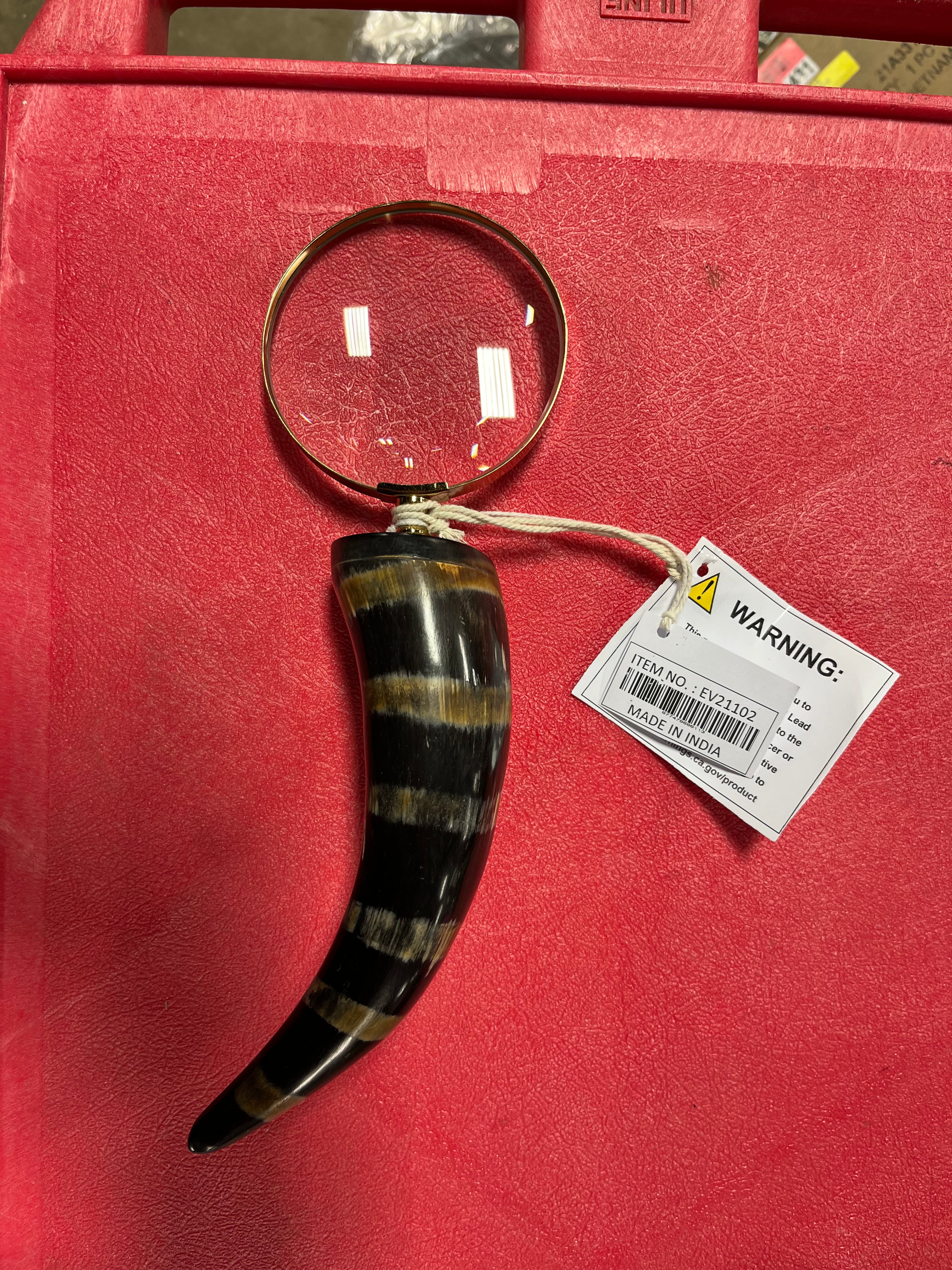 Pierre Horn Magnifying Glass