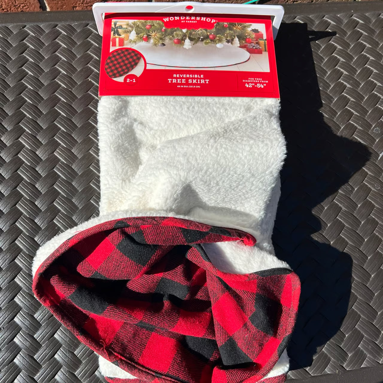 Reversible Christmas Tree Skirt Red Plaid /White Faux Fur