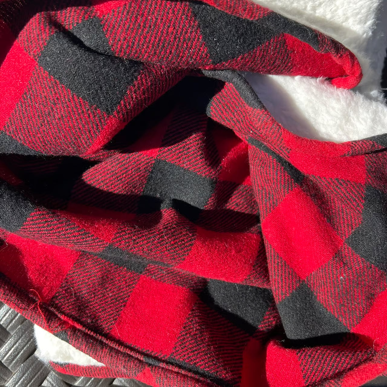 Reversible Christmas Tree Skirt Red Plaid /White Faux Fur