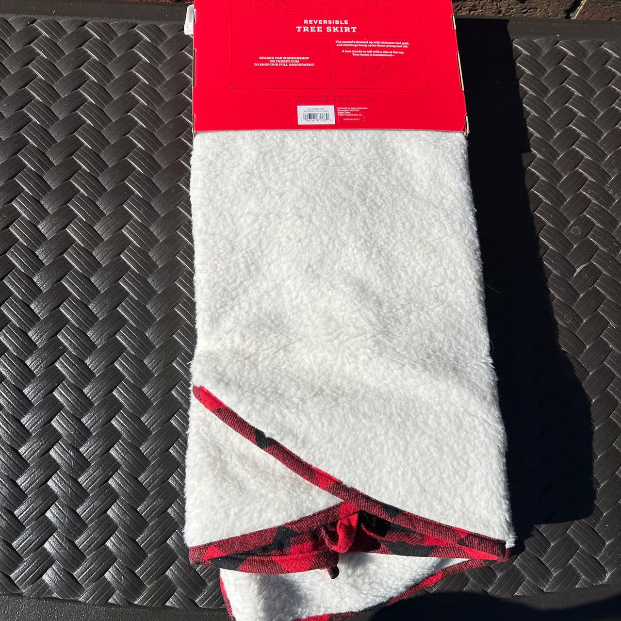 Reversible Christmas Tree Skirt Red Plaid /White Faux Fur