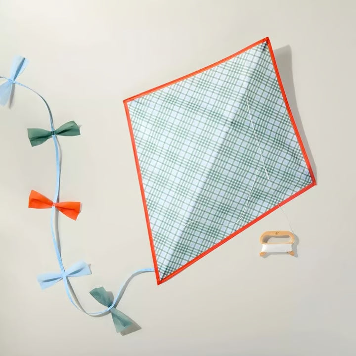 Diamond Kite Green/Blue Plaid