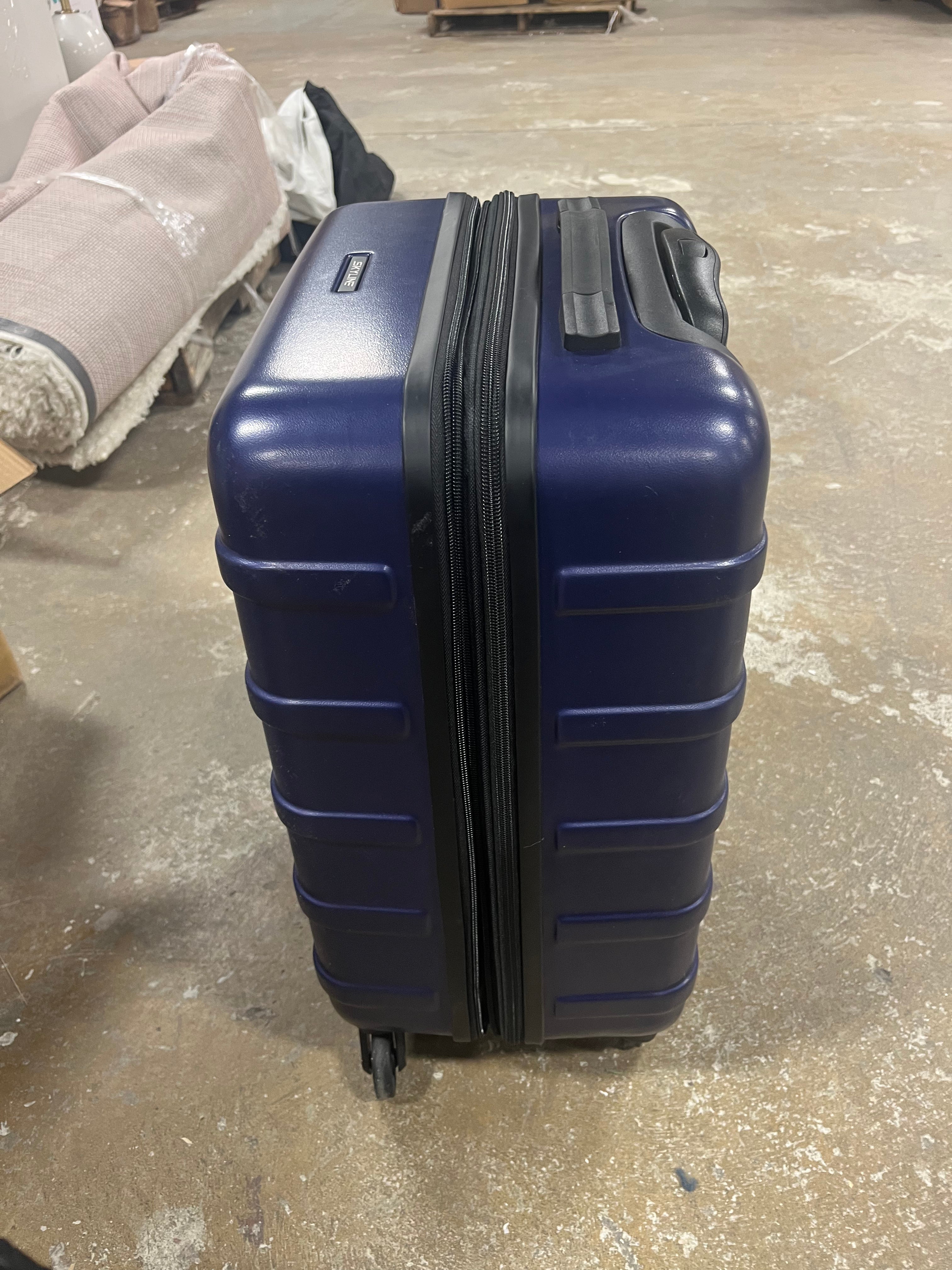 1-Piece Hardside Checked Spinner Luggage Set