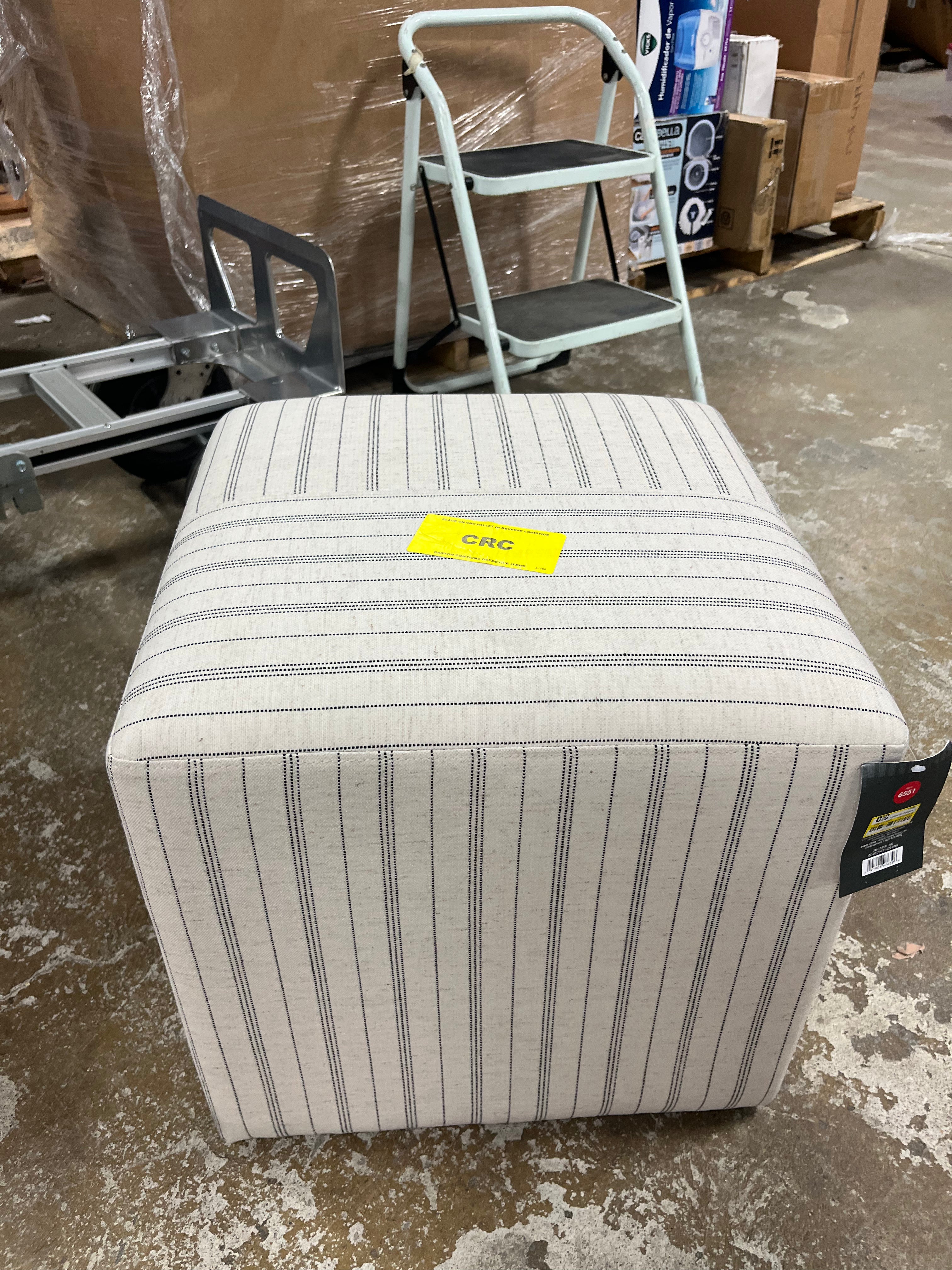 Lynwood Square Upholstered Cube Ottoman