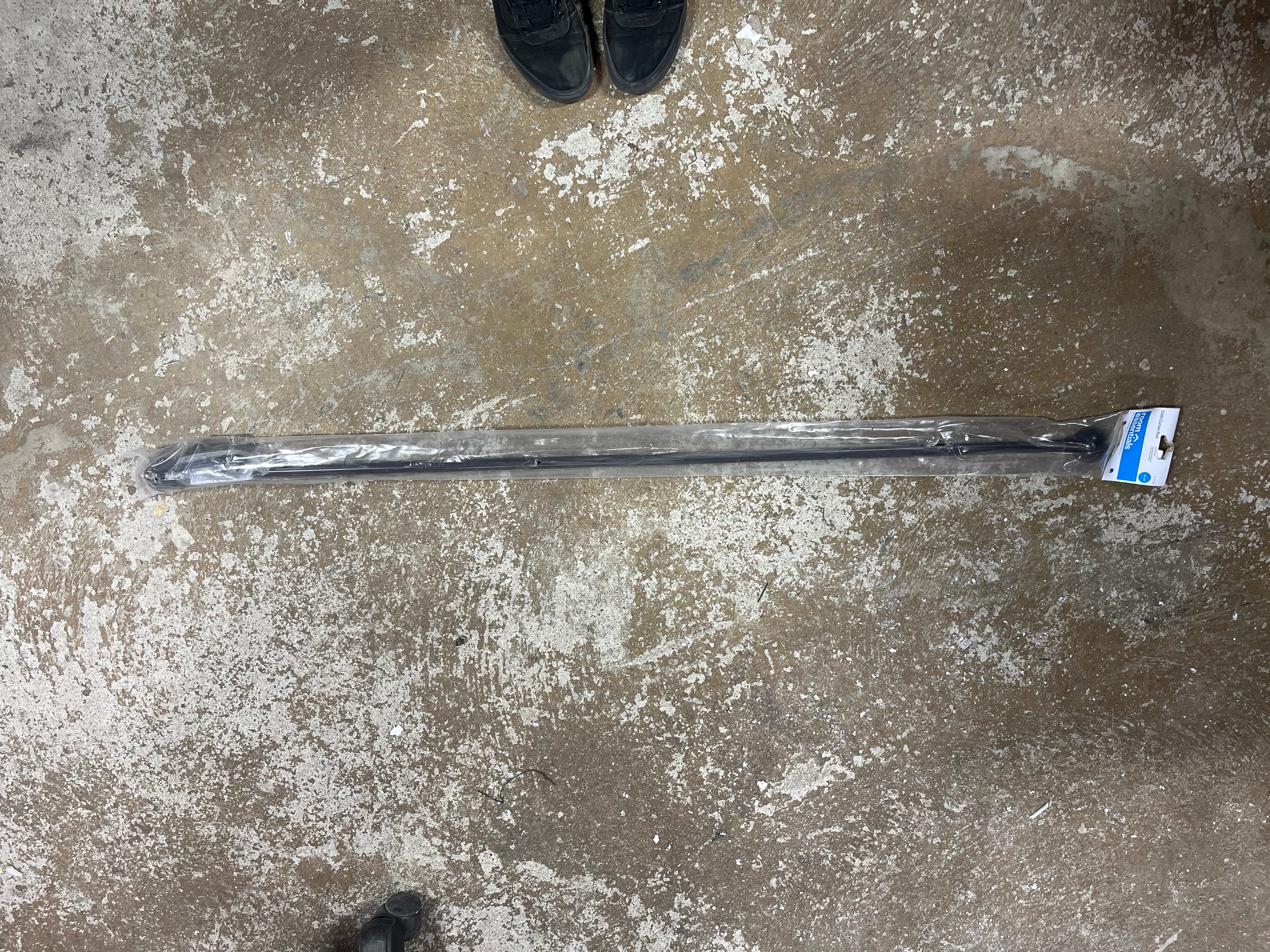 Café Ball Curtain Rod