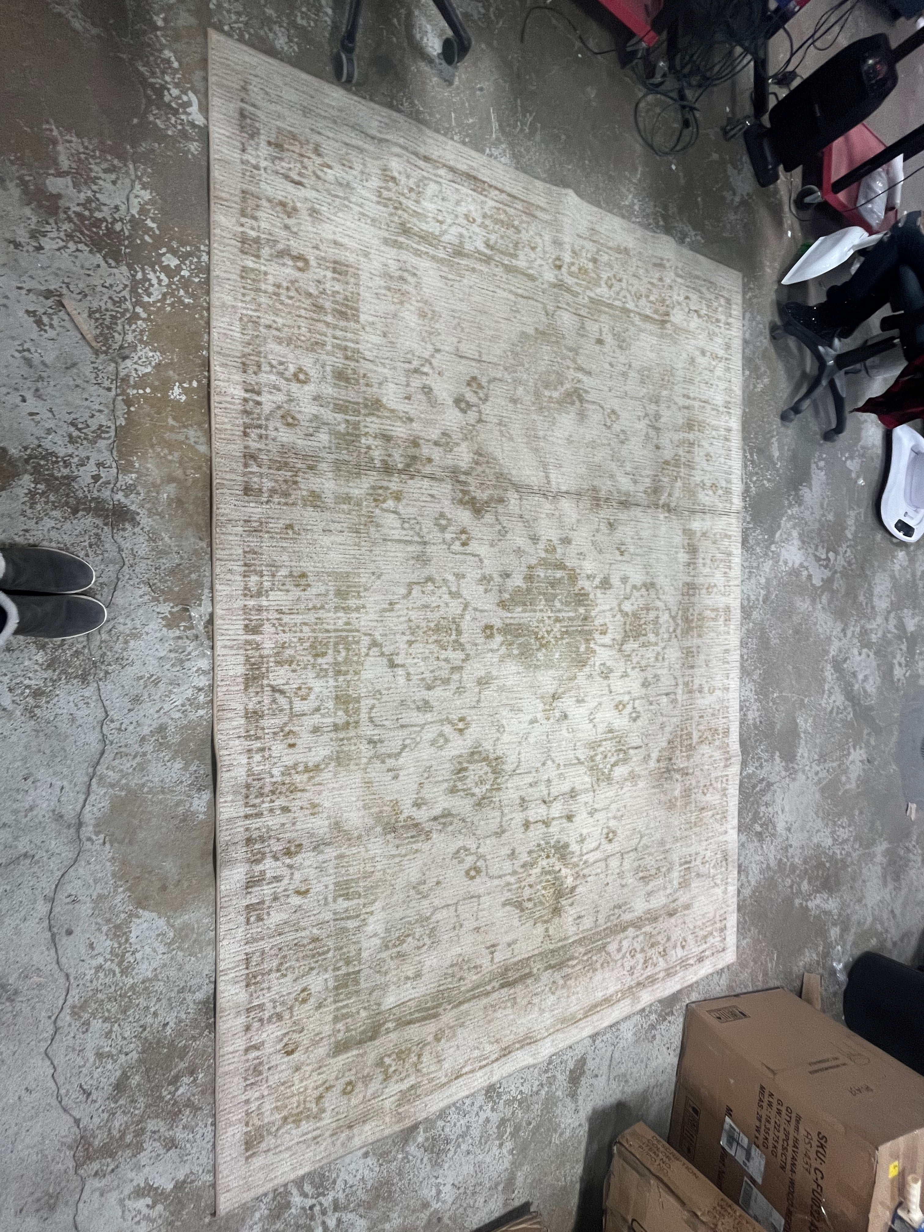 Washable Vintage Distressed Rug, 7'x10'