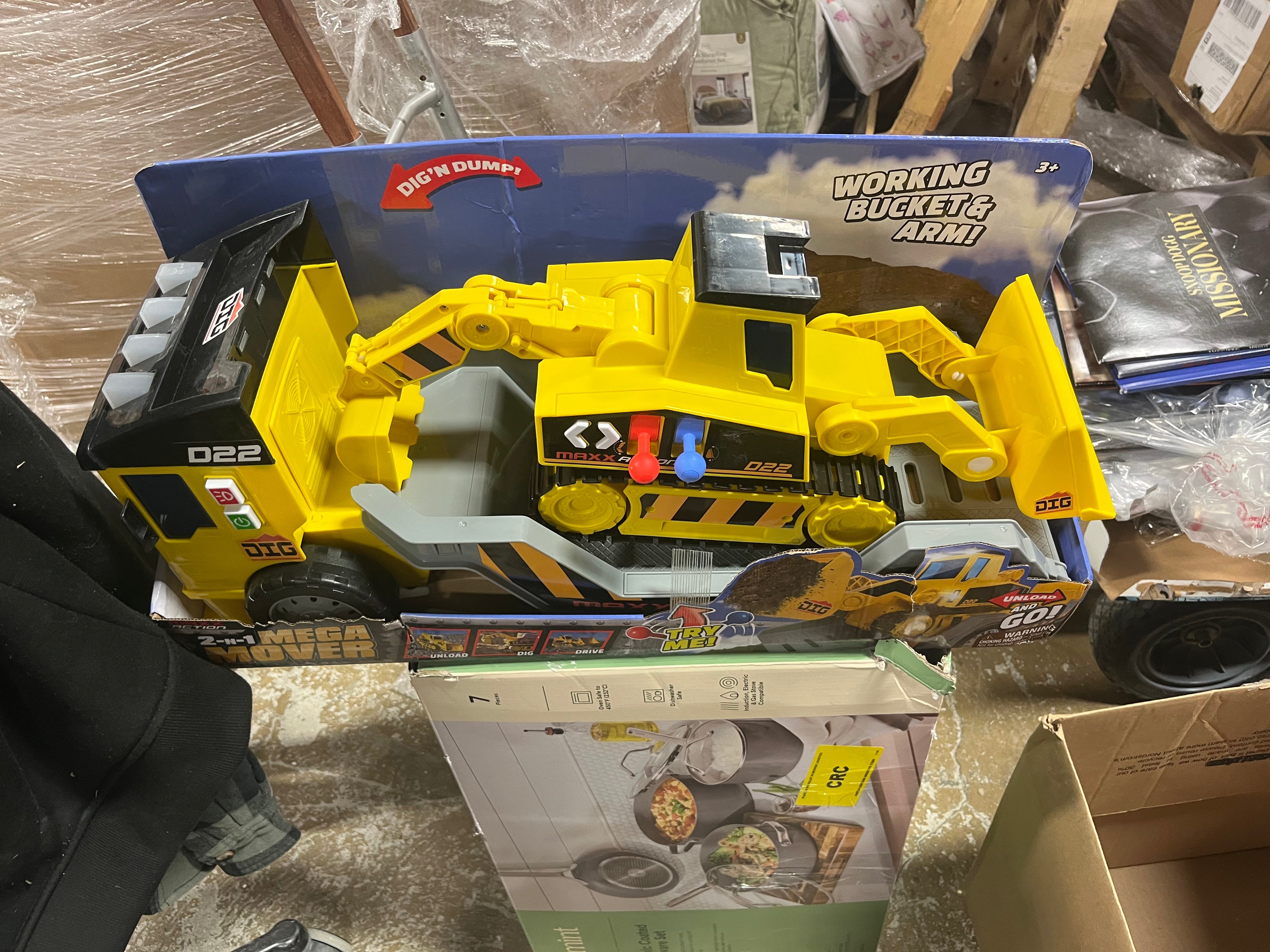 2-N-1 Mega Mover – Construction Truck and Trailer