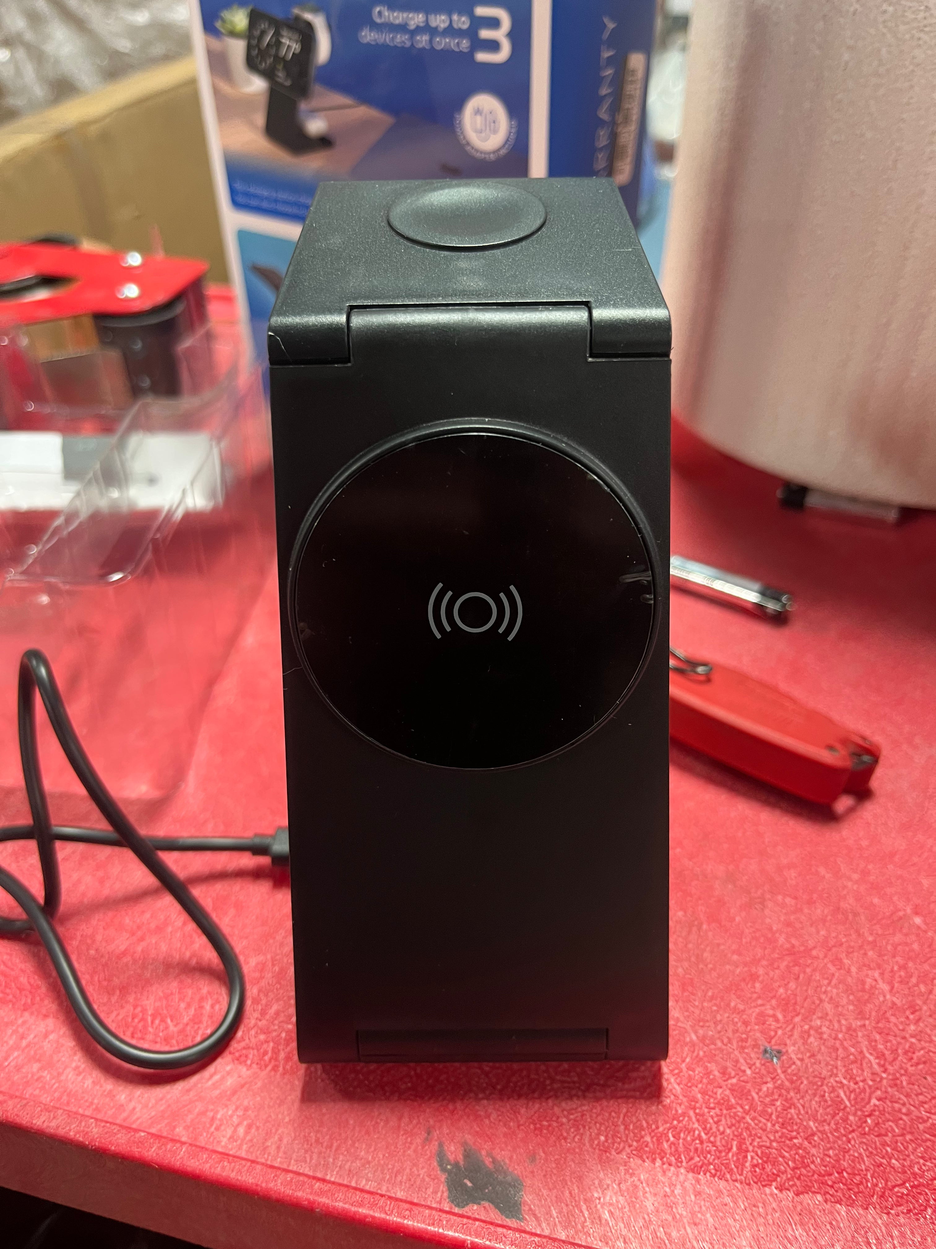 3-in-1 Magnetic Wireless Charger - Black