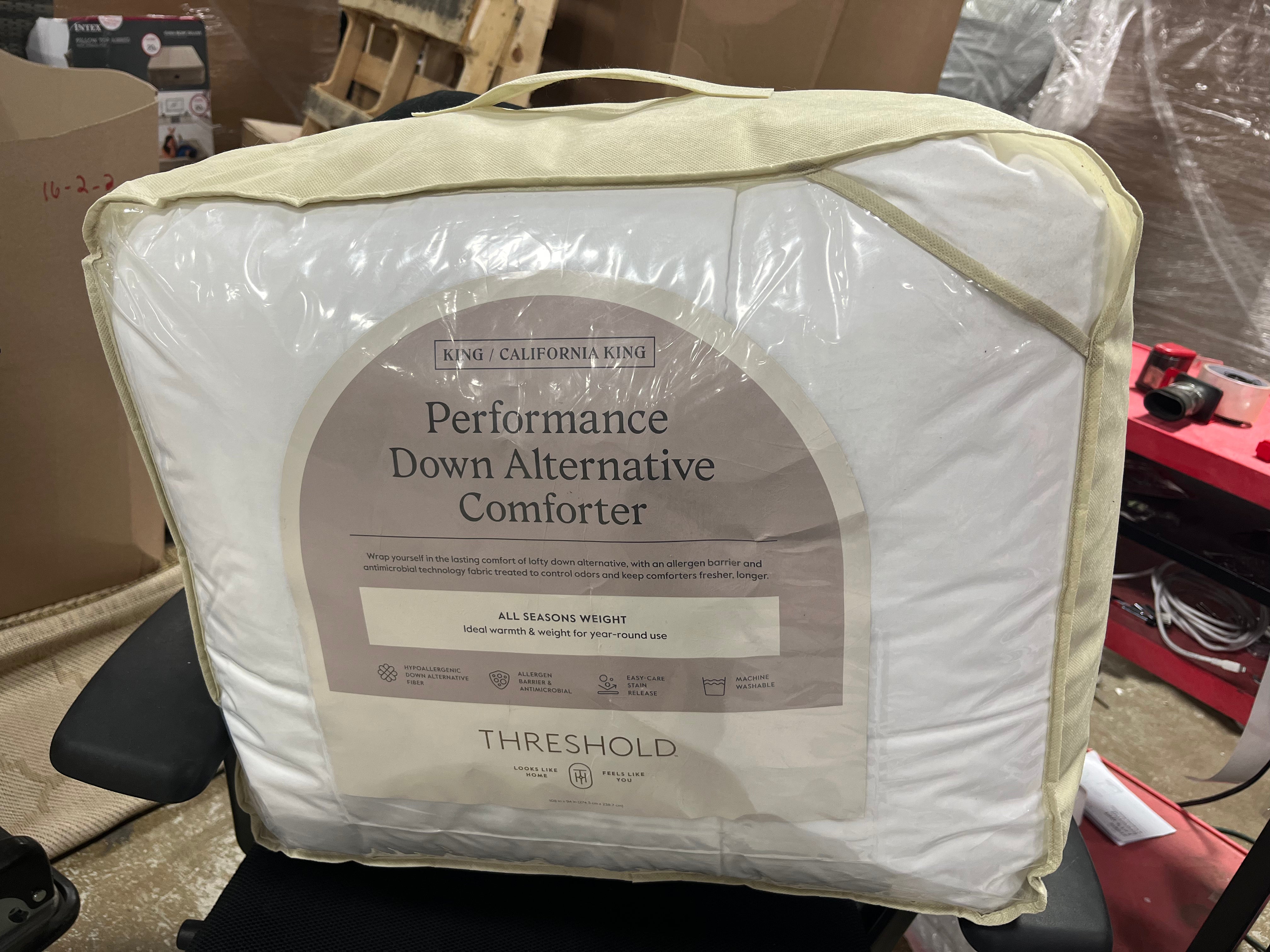 All Seasons Performance Down Alternative Comforter - King/California
