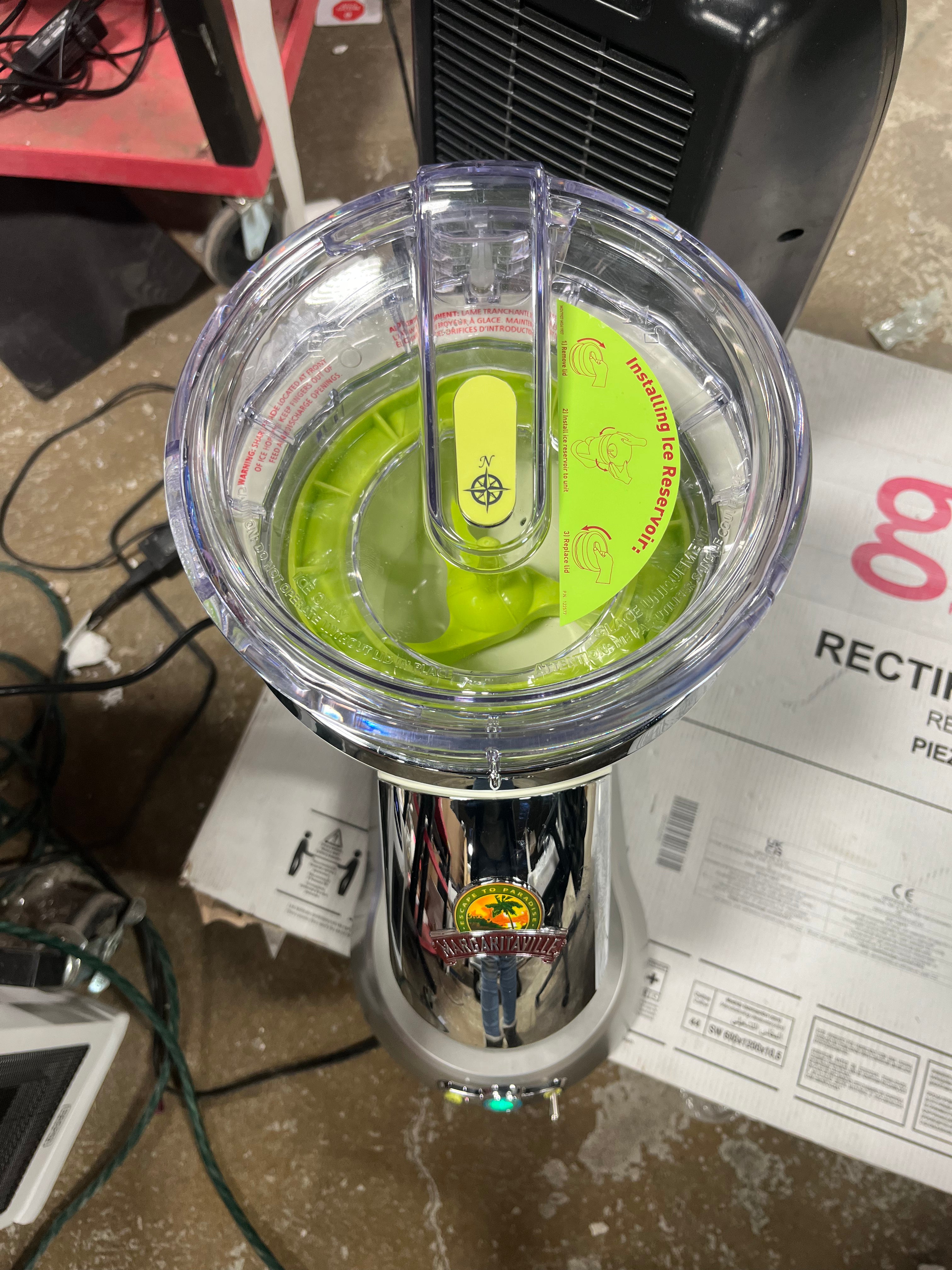 Bahamas Frozen Concoction Maker Off White/Lime Green - Crushes Ice