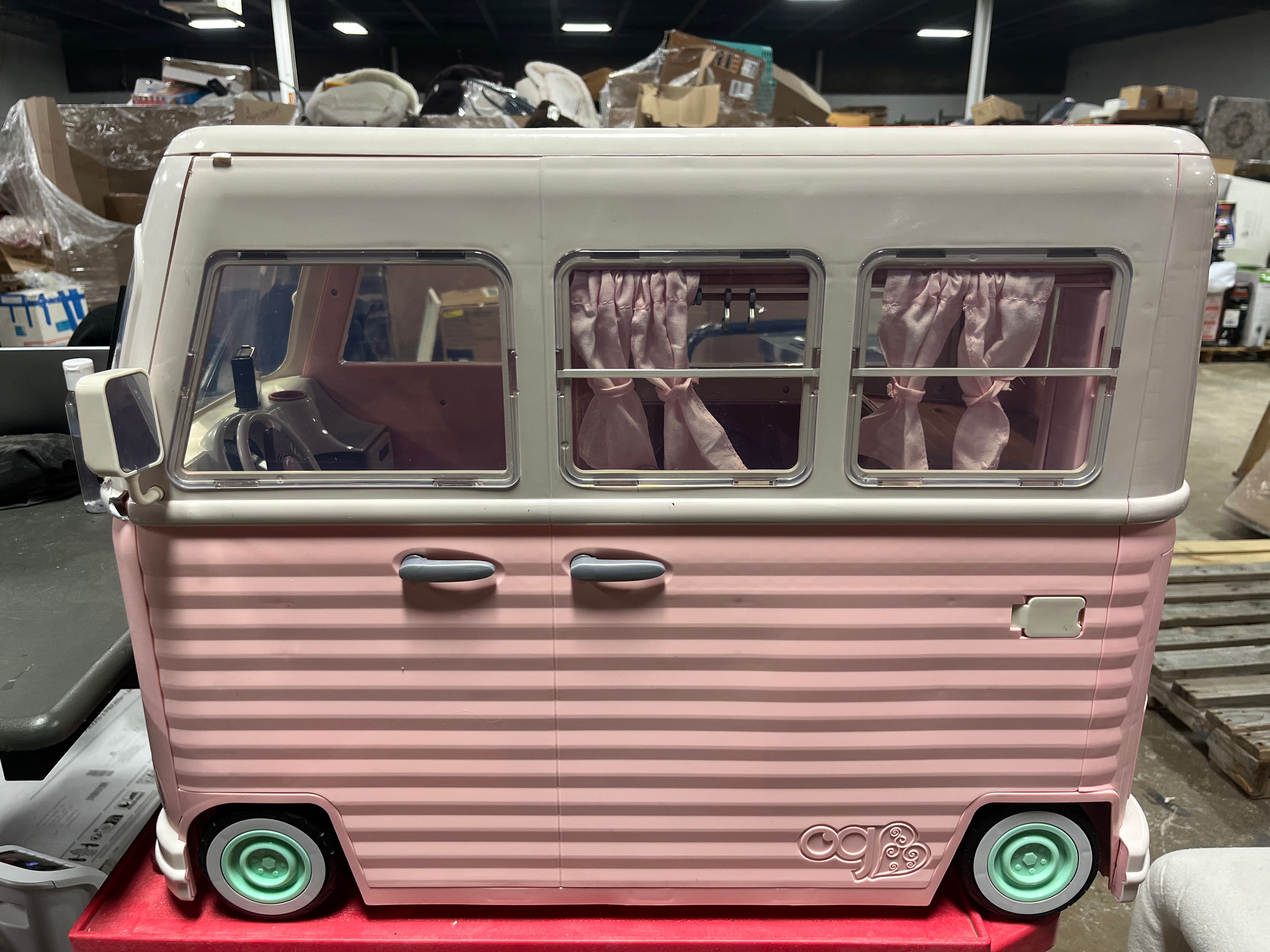 Country Cruising RV Camper Vehicle Playset for Dolls