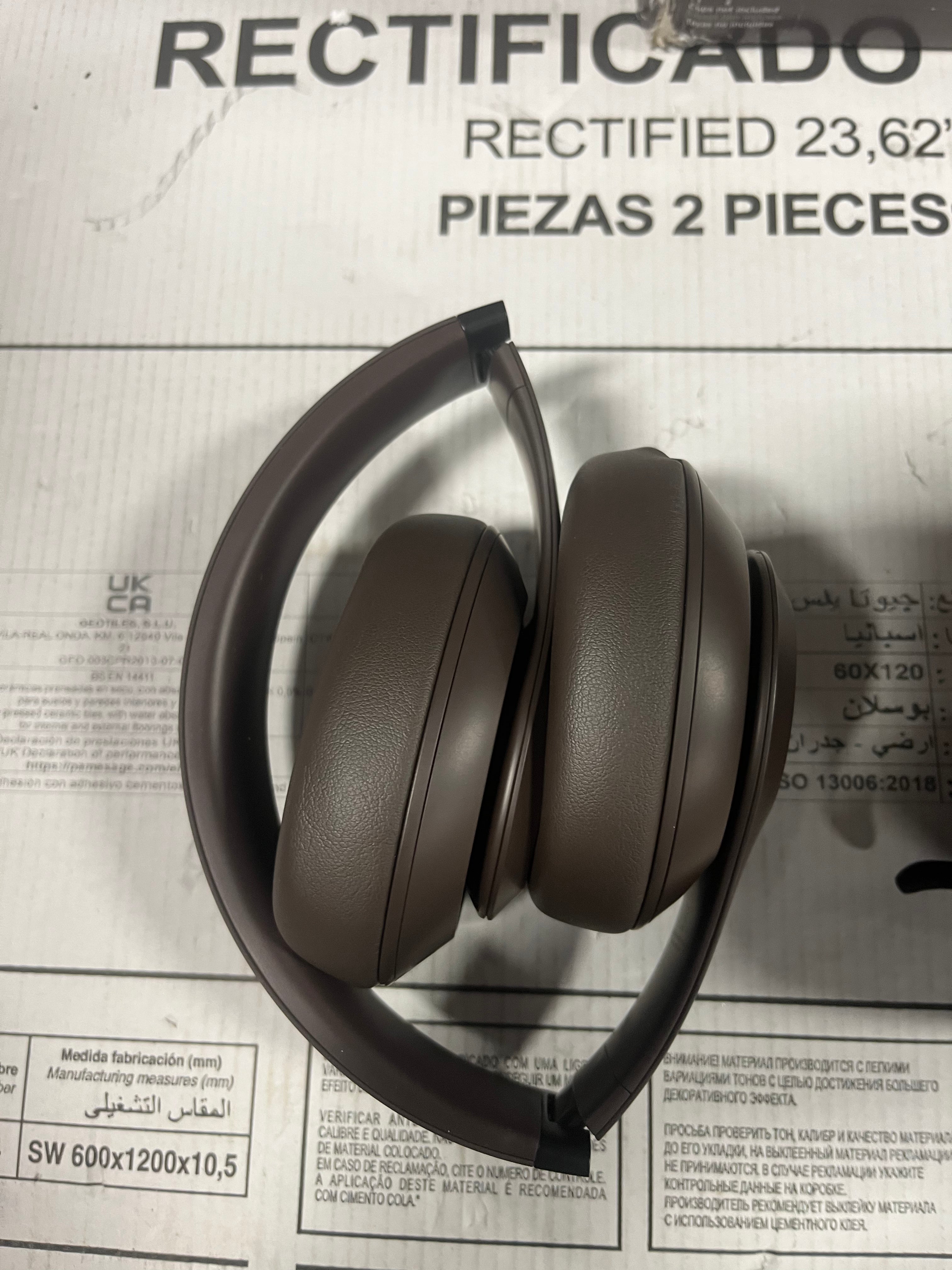 Beats Studio Pro Wireless Headphones - Deep Brown