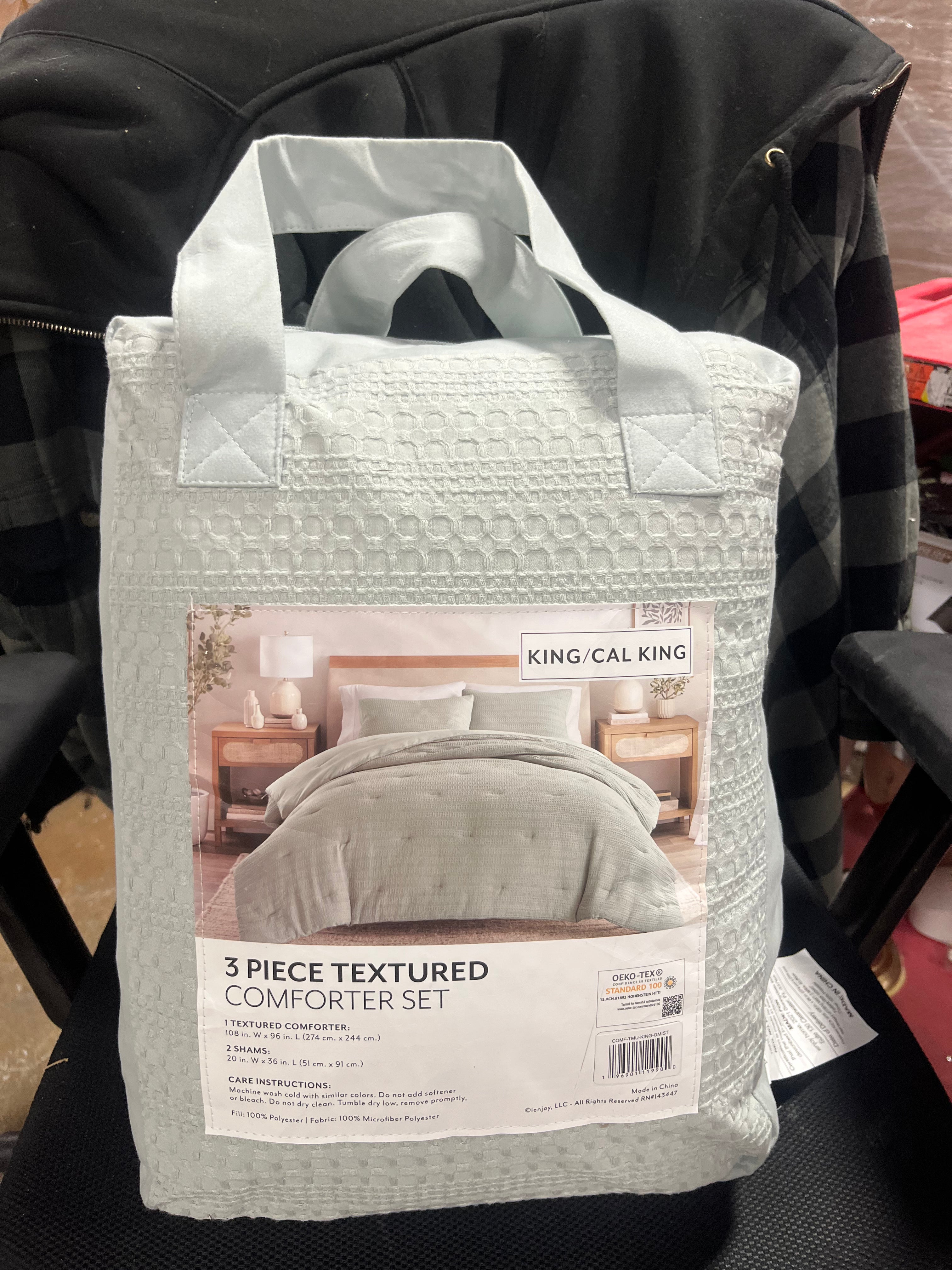 3 Piece Green Mist Waffle Textured All Season Down-Alternative Comforter Set, King