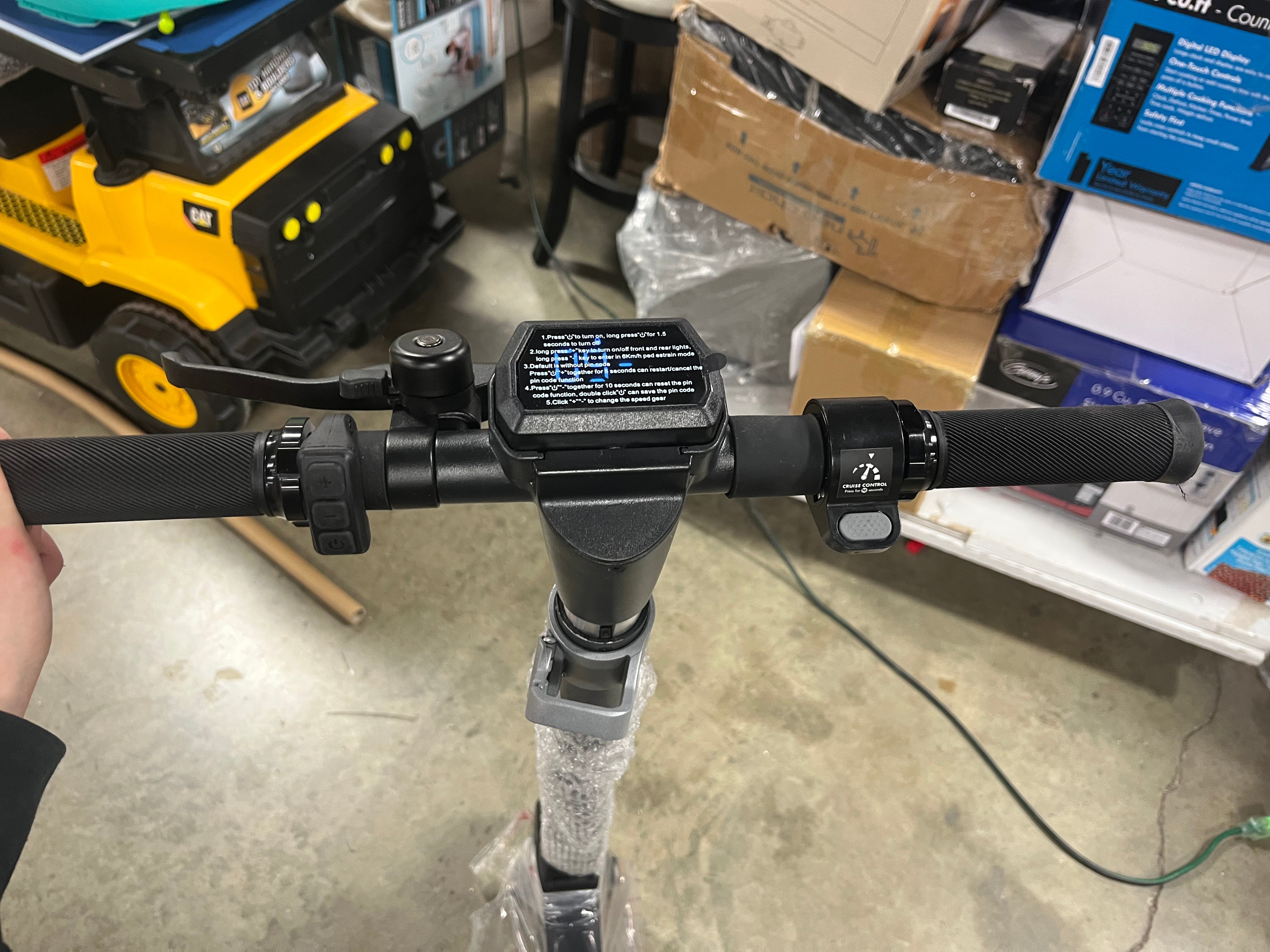 Tour XP Electric Scooter - Black