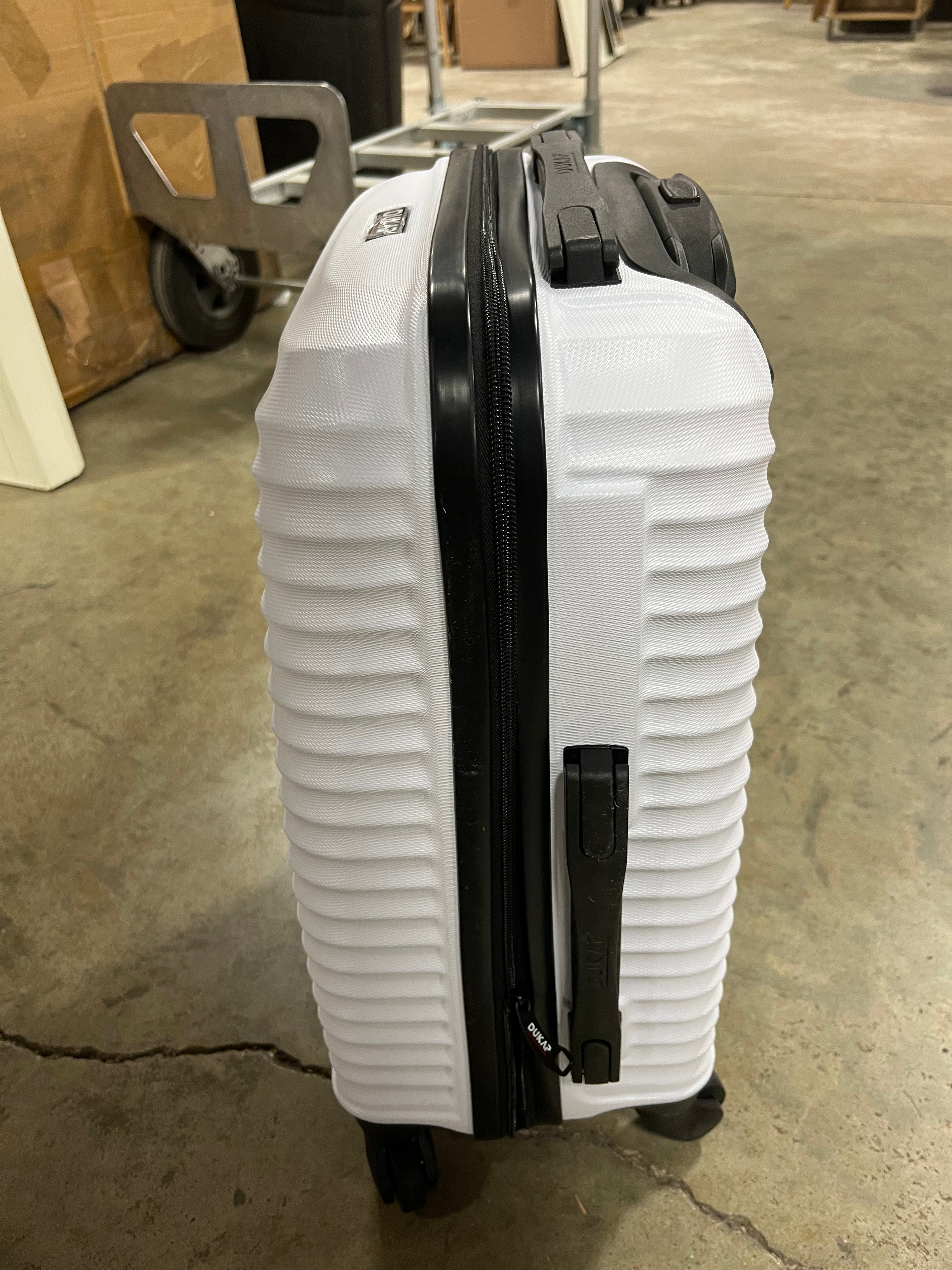Adly Lightweight Hardside Carry On Spinner Suitcase