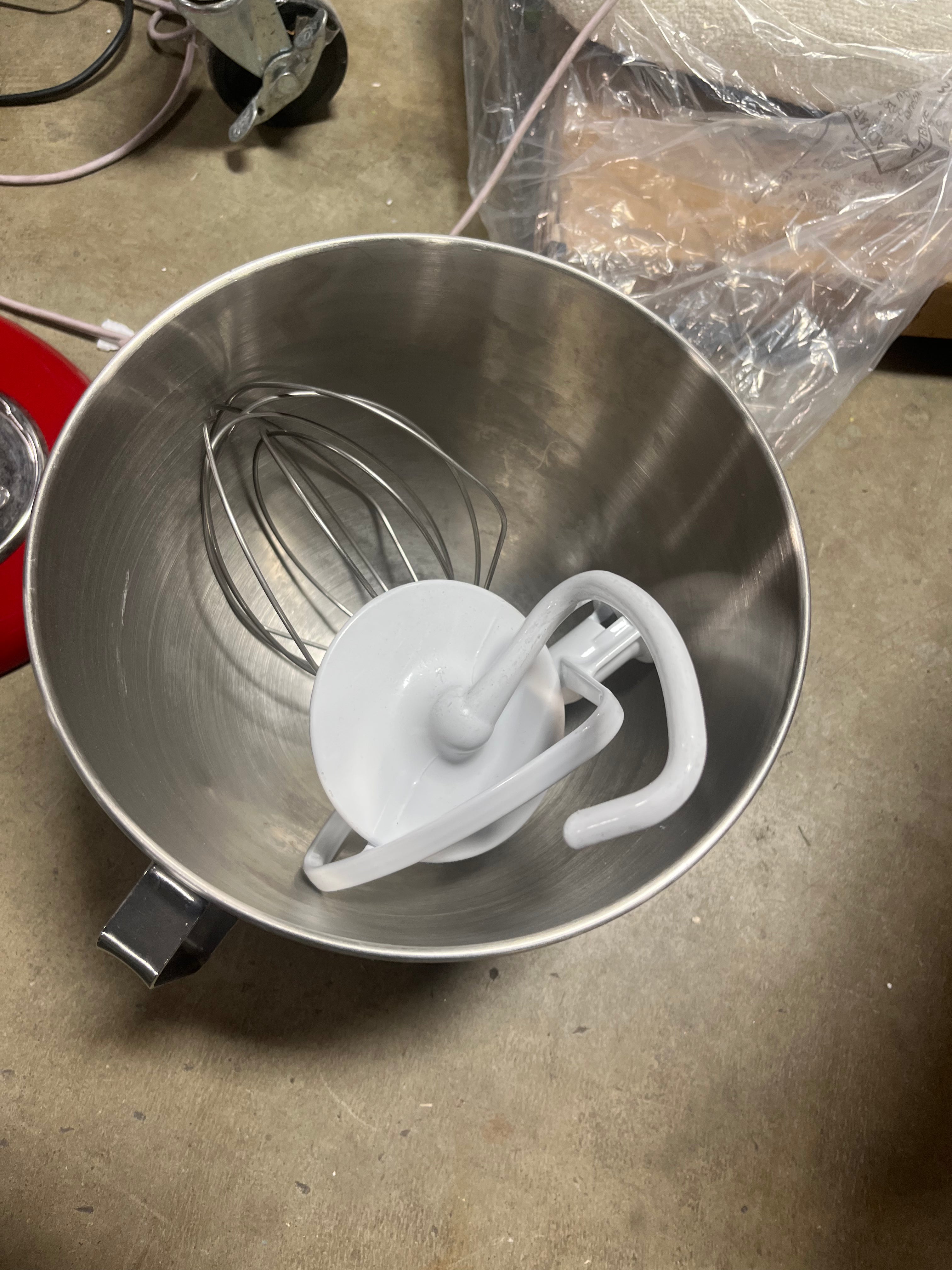 Deluxe 4.5 Stand Mixer, Empire Red with Flat Beater, Dough Hook, Whip