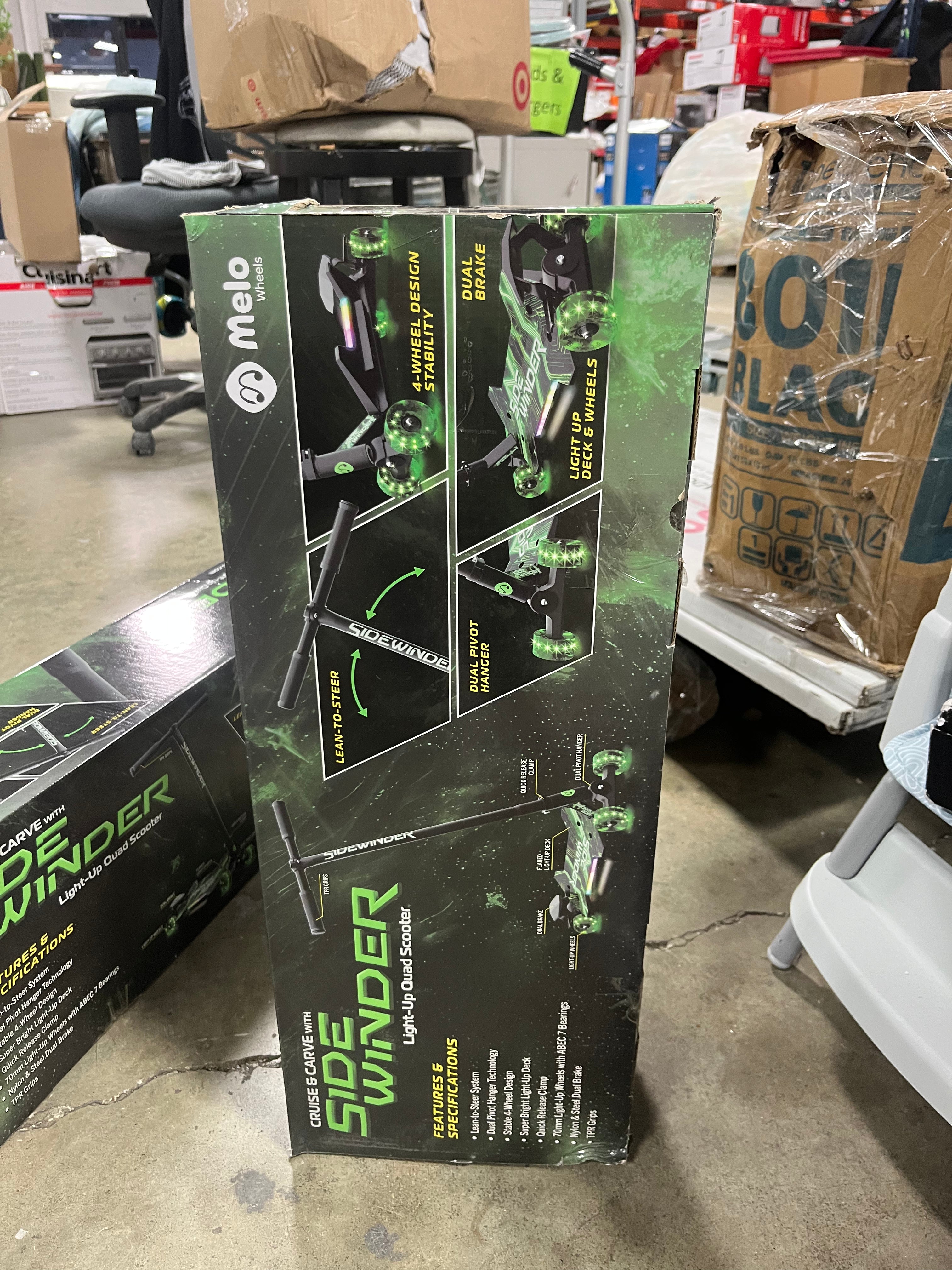 SideWinder Kick Scooter - Green