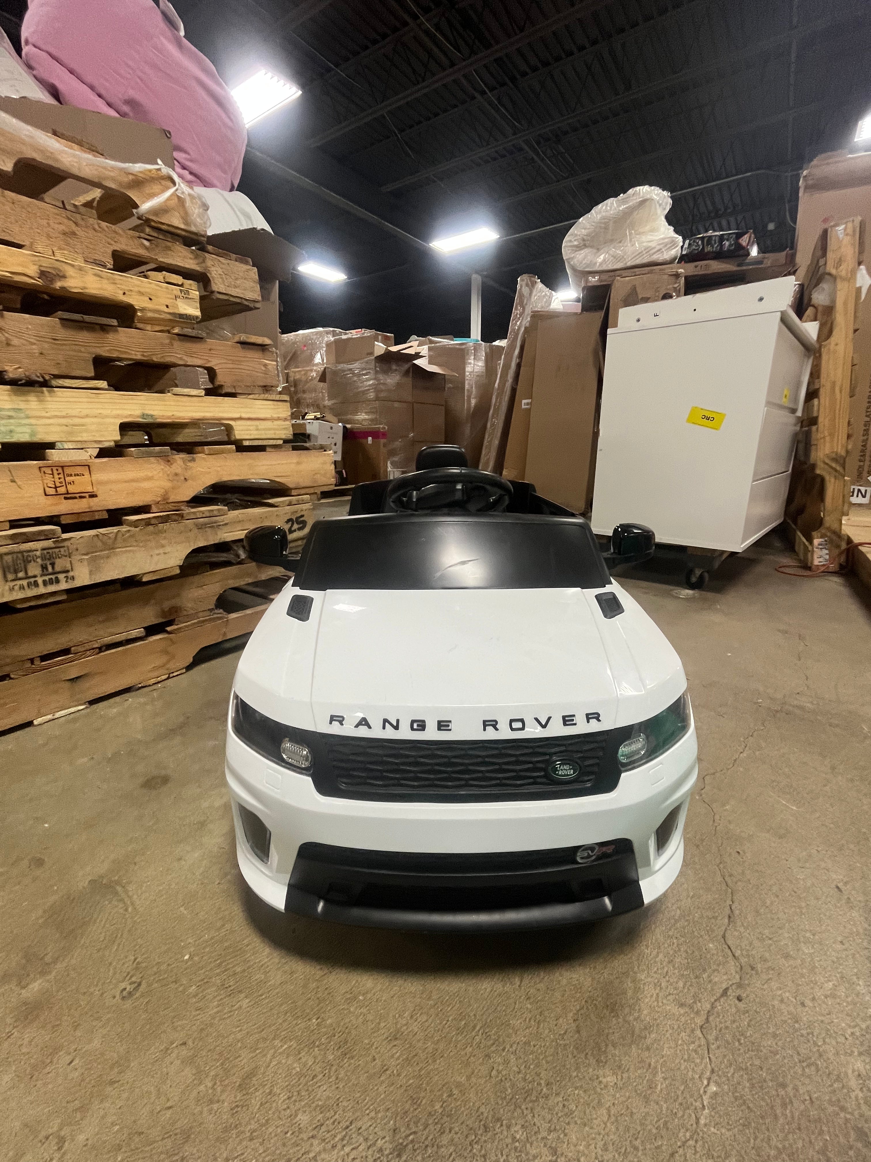 Kids Range Rover Licensed Battery Powered Vehicle – Salvage & Co Indy