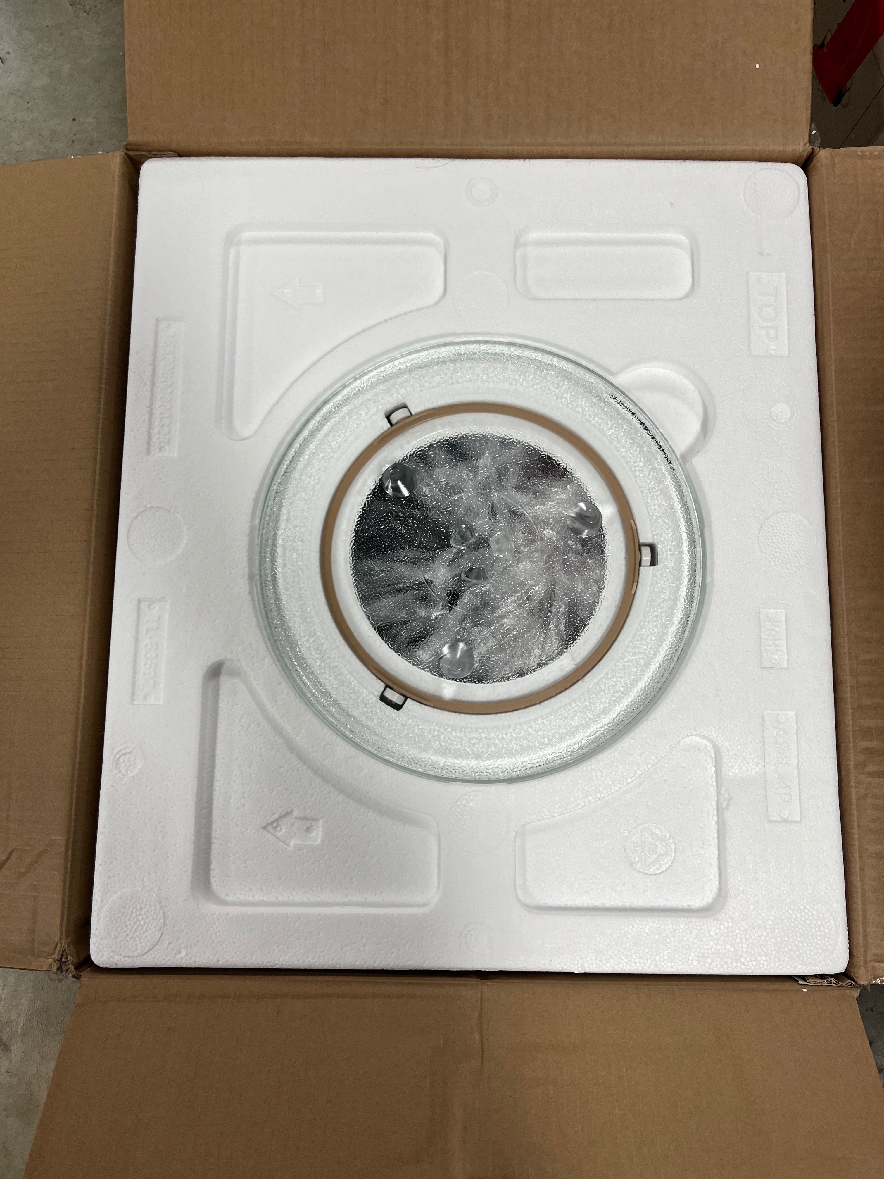 Microwave Oven: Countertop, 11 Power Levels, Child Lock, Digital Display, Black