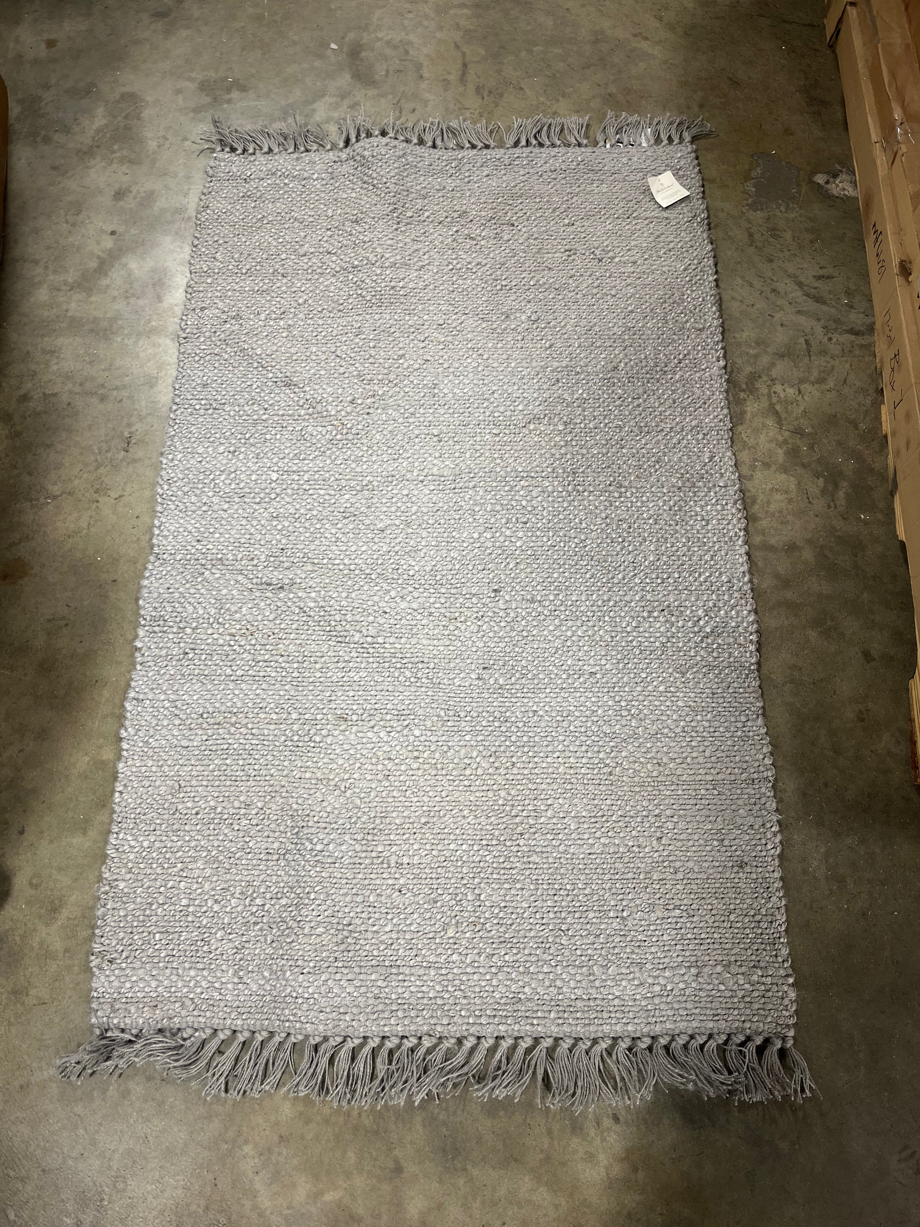 Bleached Jute Fringe Rug 3'x5'