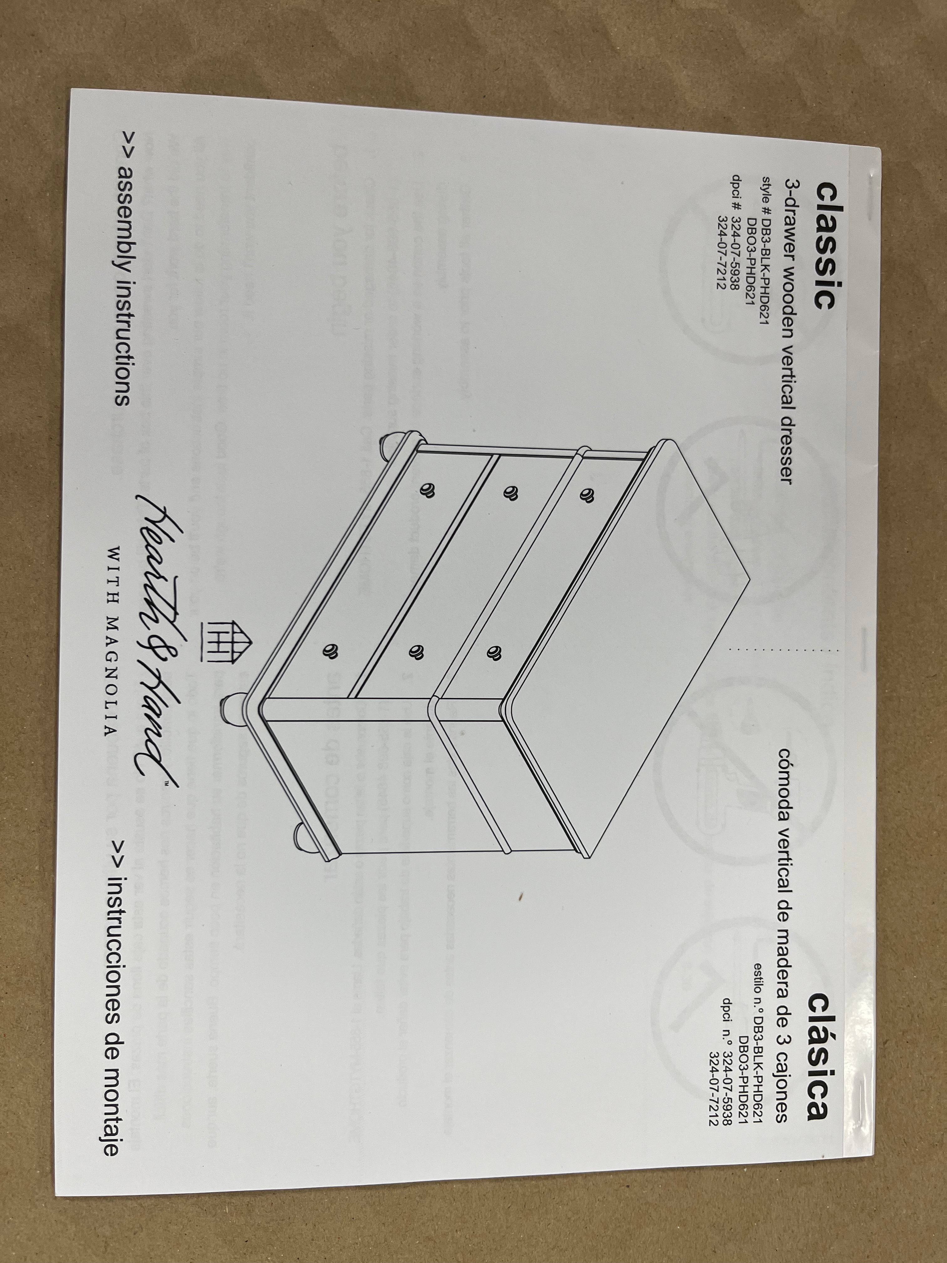 3 Drawer Classic Vertical Dresser