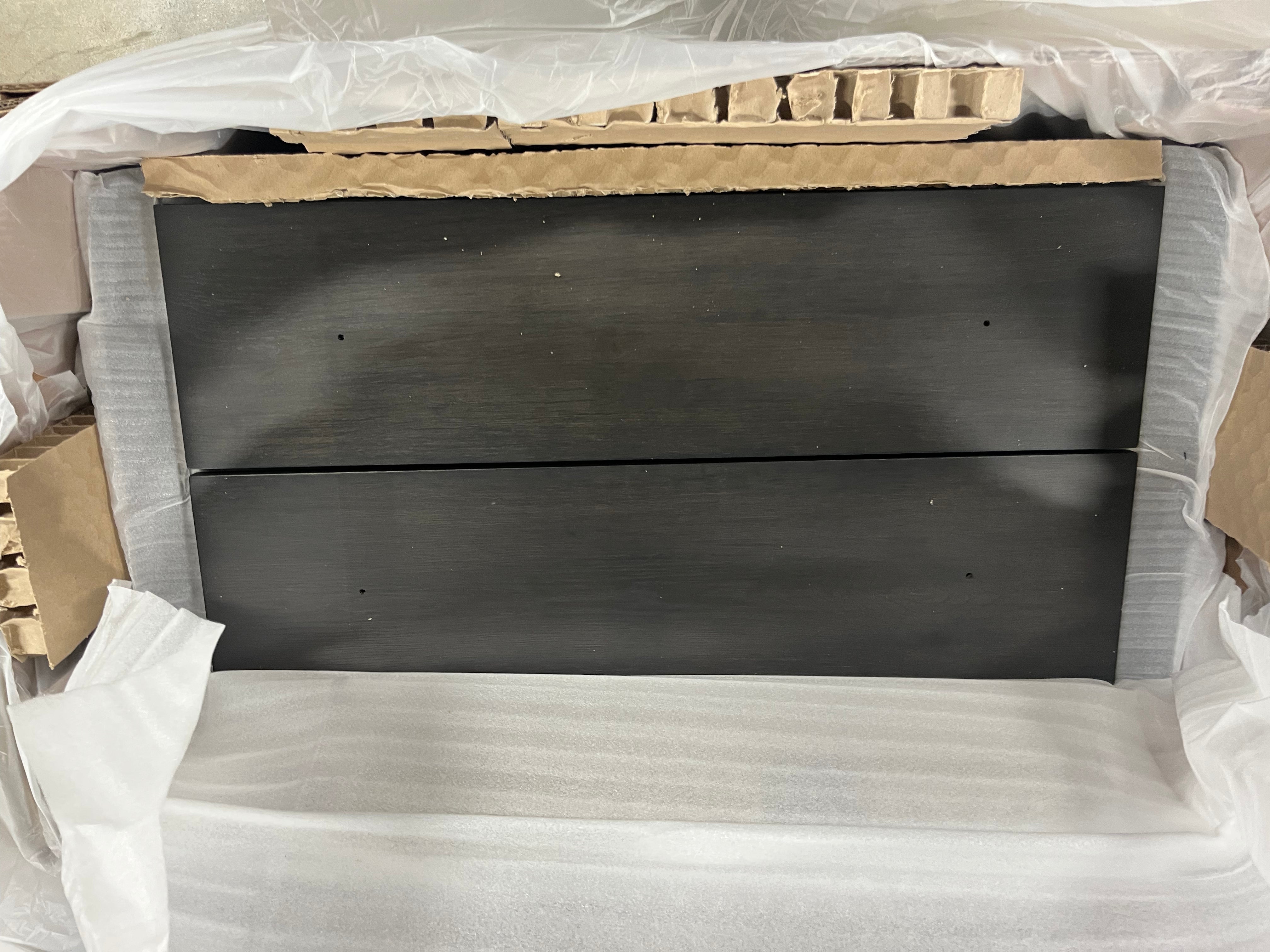 3 Drawer Classic Vertical Dresser