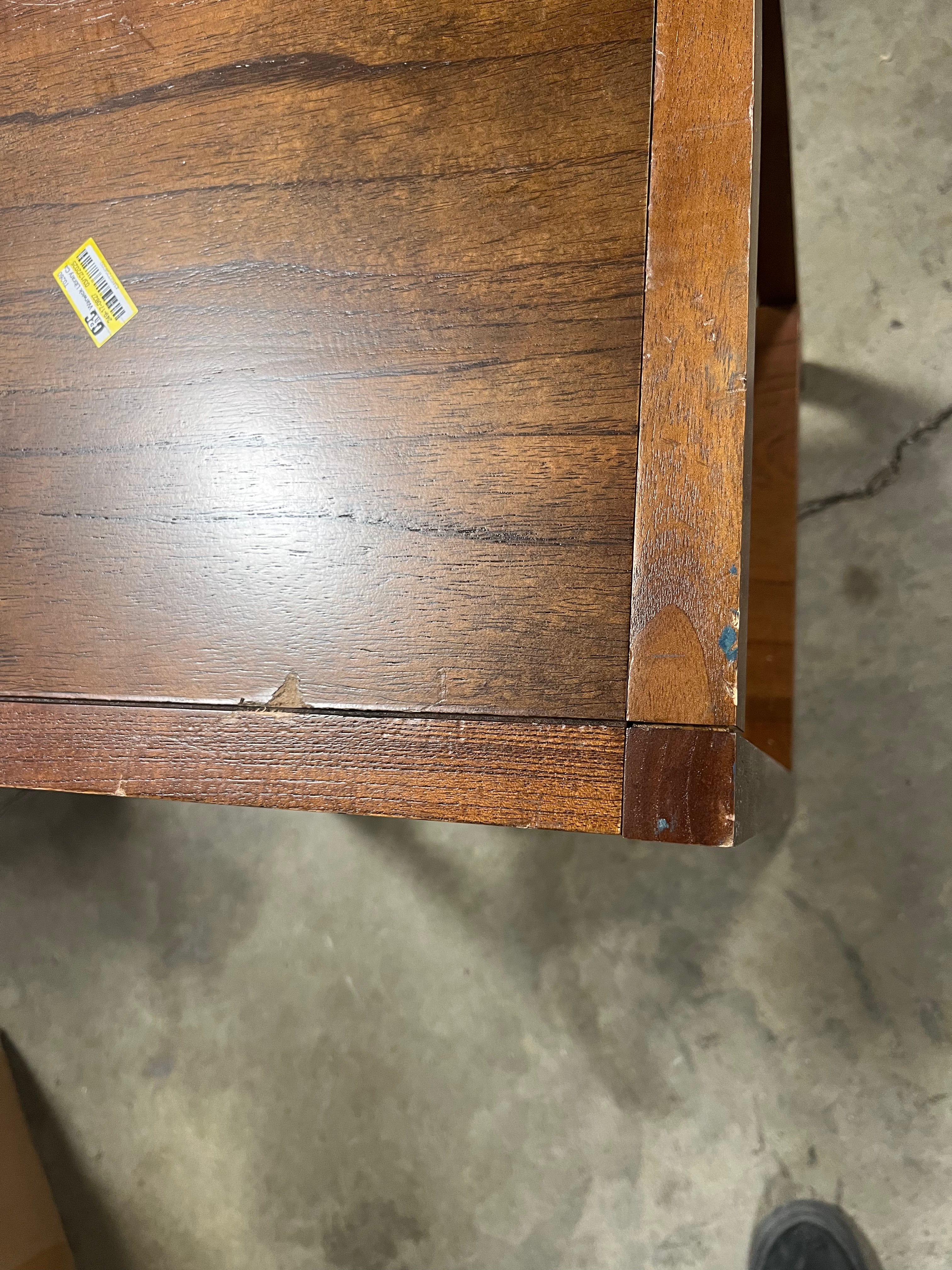 Warwick End Table with Drawer
