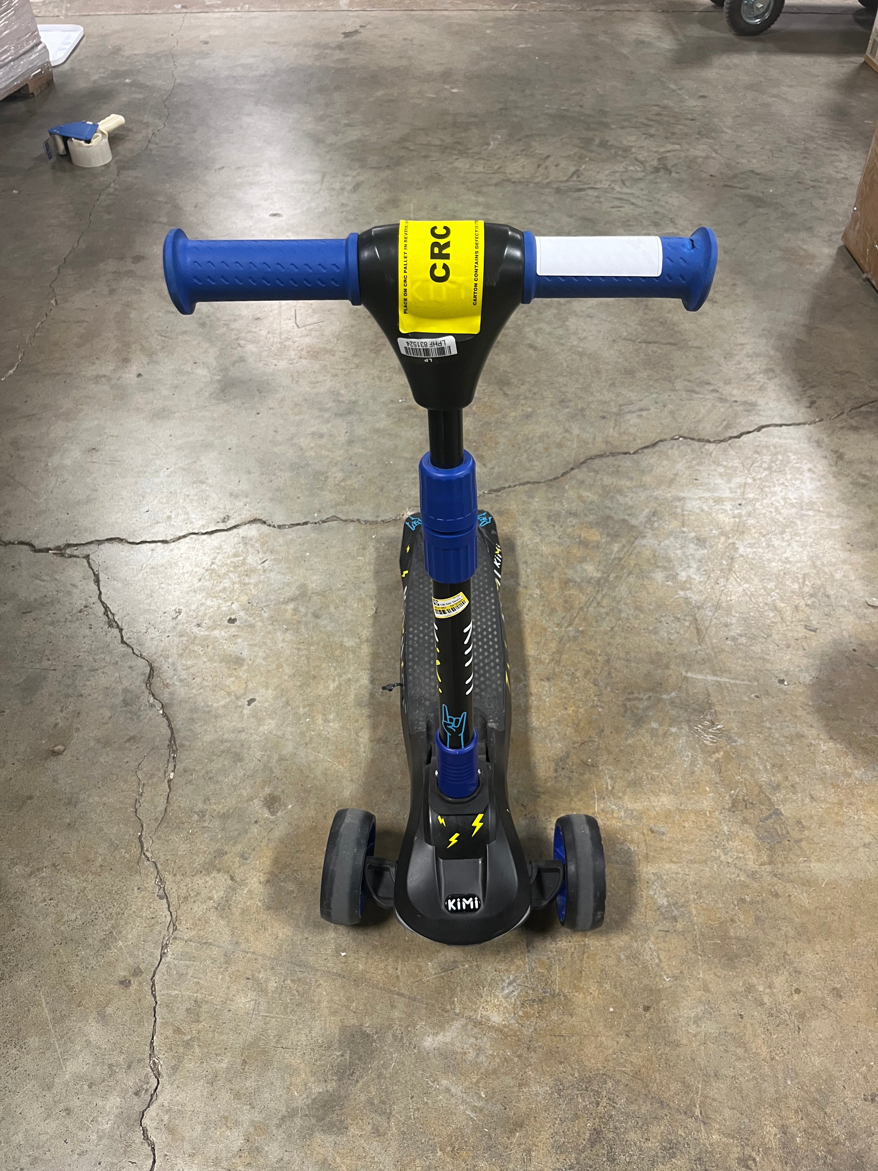 Kids Electric Scooter Light-Up Wheels Blue Lean-to-Steer 5 mph