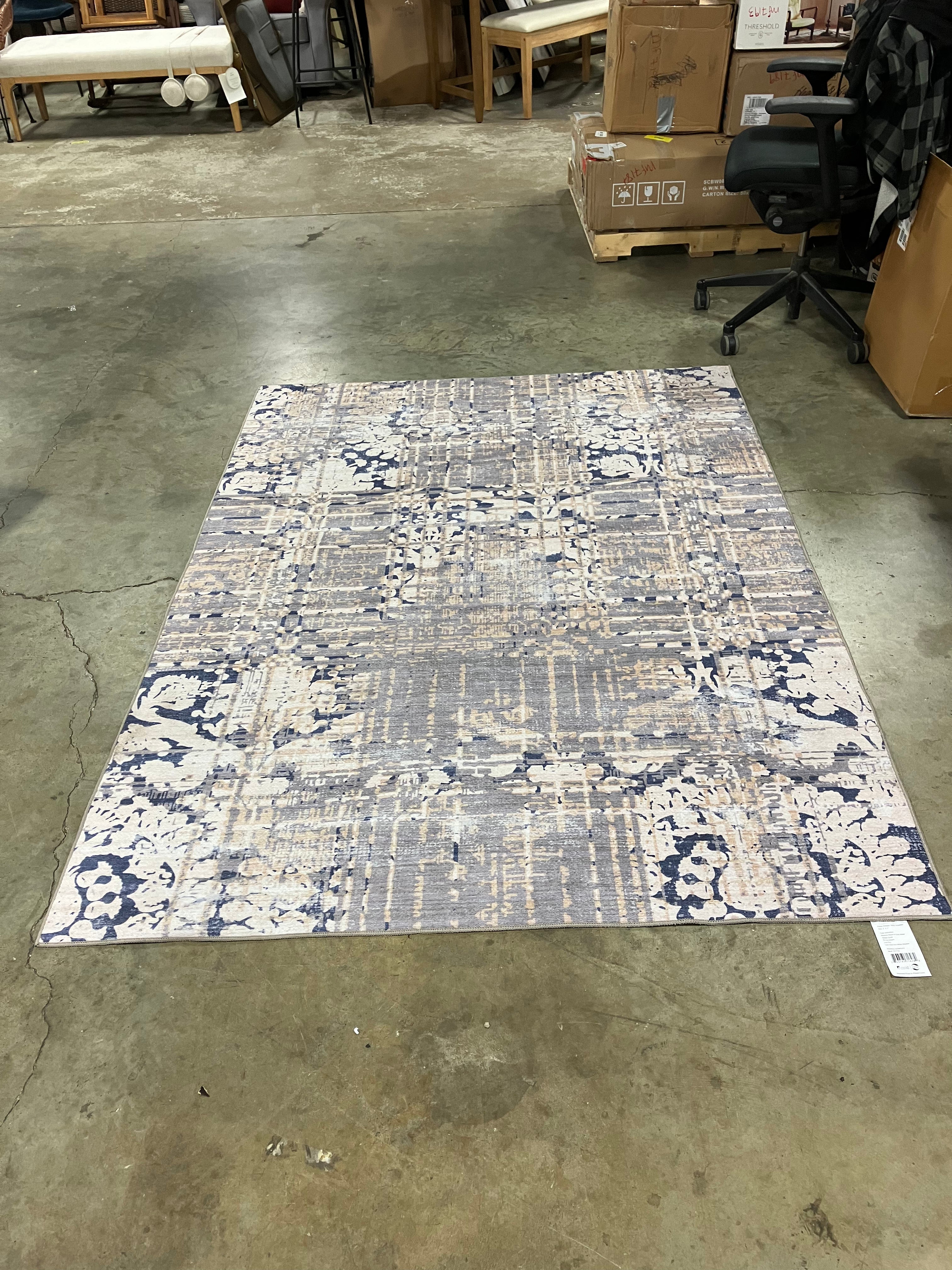 Indoor Outdoor Machine Washable Anthia Area 5'x7' Rug in Navy and Sand