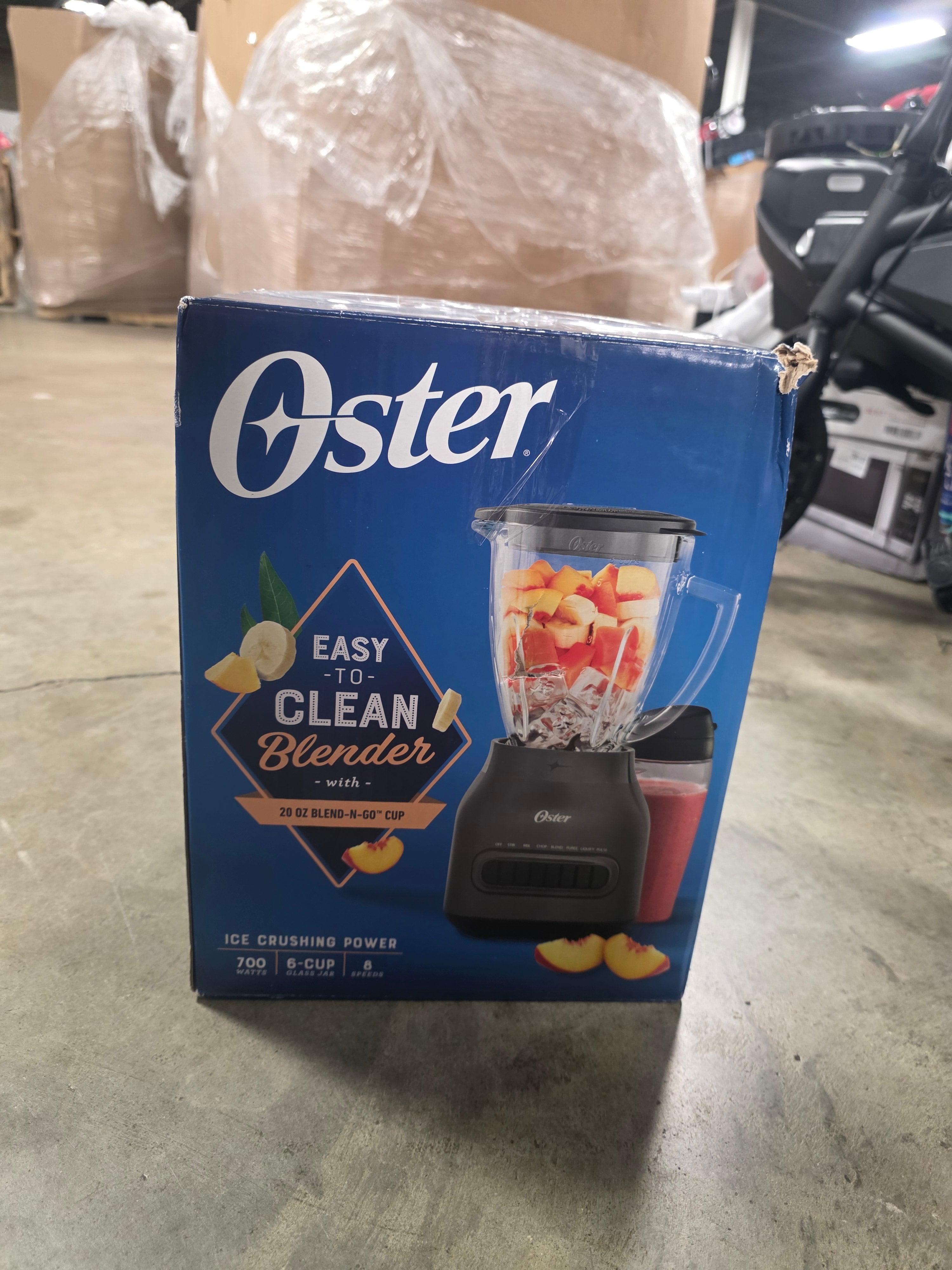 Easy-to-Clean Blender with Dishwasher-Safe Glass Jar with a Blend-n-Go Cup