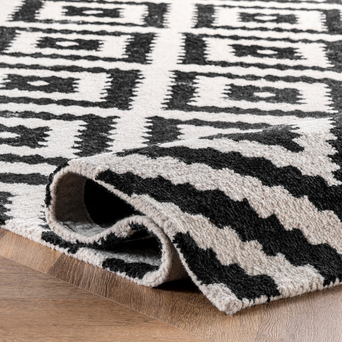 Hand Tufted Kellee Area Rug 2'6"x6'
