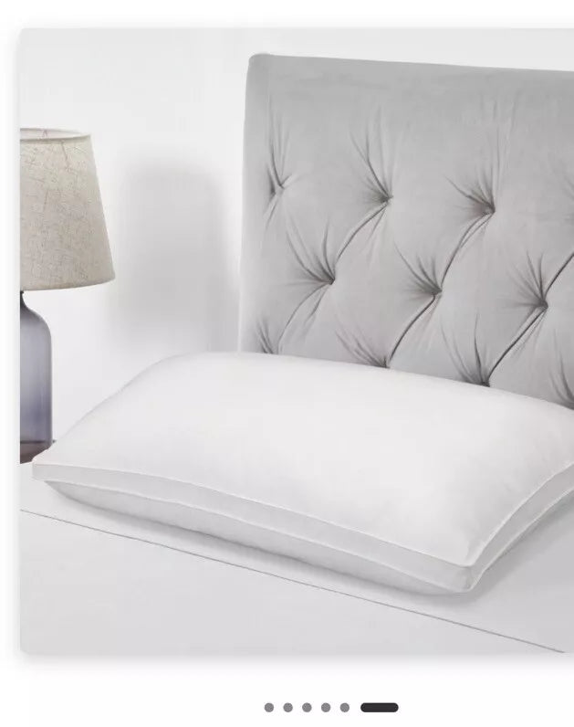 Medium/Firm Everloft Queen Washable Bed Pillow