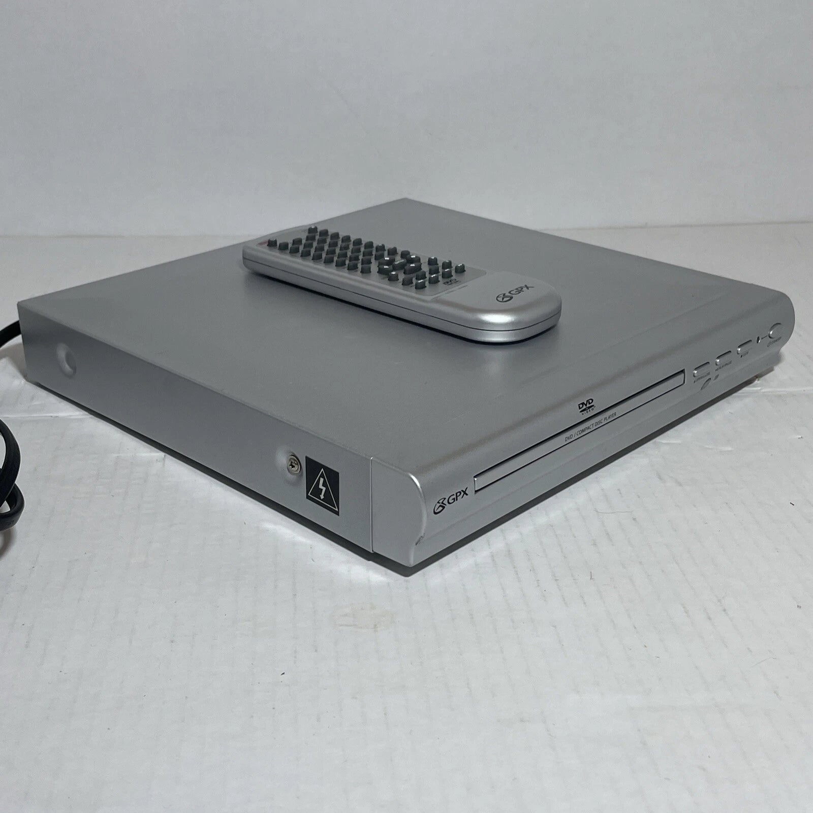 VINTAGE RETRO GPX DVD Player, AV Cables