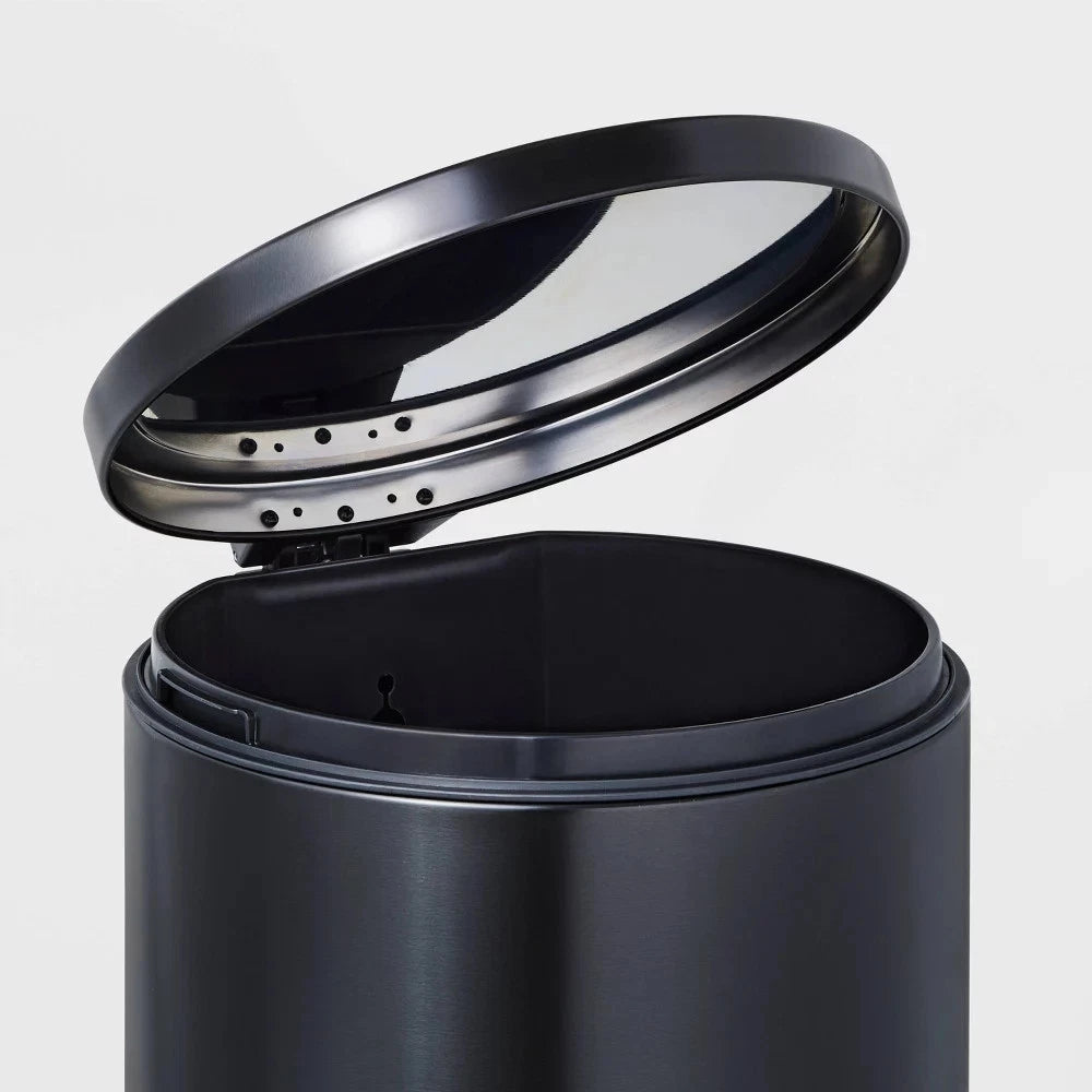 Round Step Trash Can Black