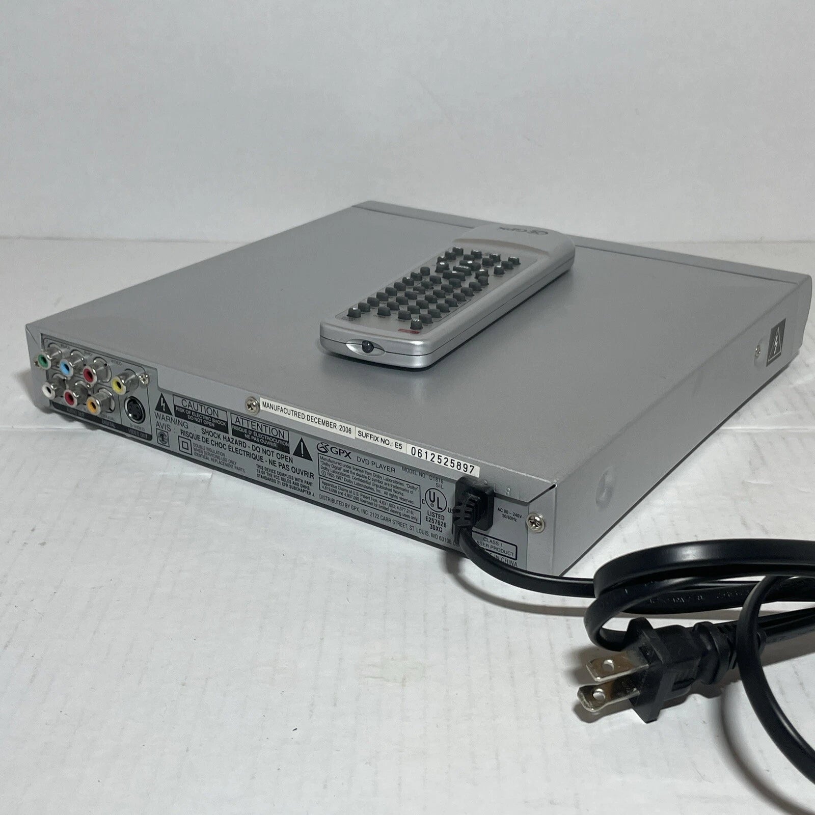 VINTAGE RETRO GPX DVD Player, AV Cables
