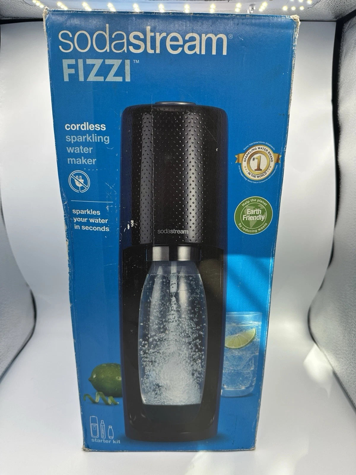 Fizzi Sparkling Water/Soda Maker Starter Pack Black