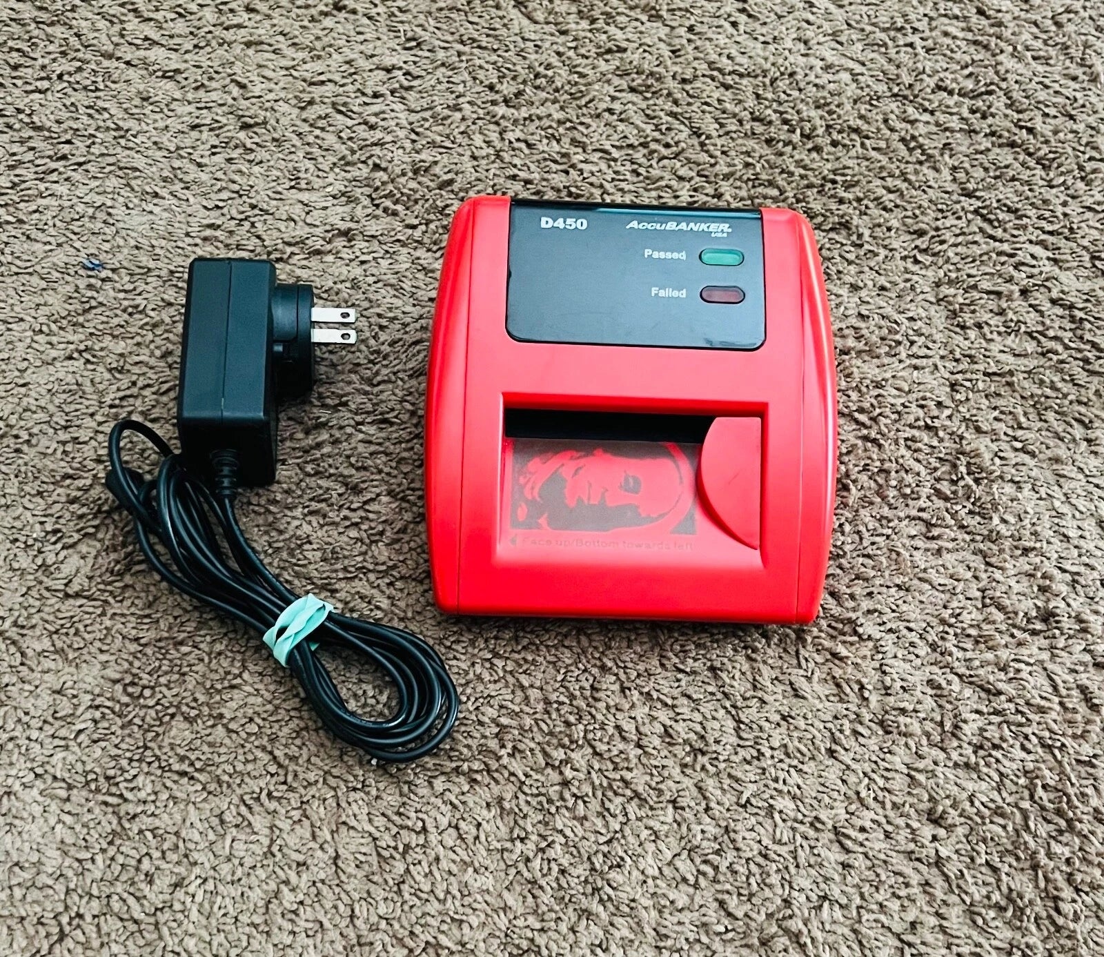 Automatic Counterfeit Bill Detector w/ AC Adapter - Red