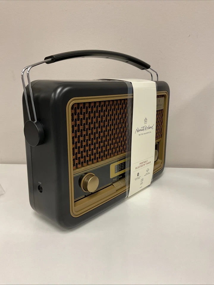 Vintage Style AM/FM Bluetooth Radio Black