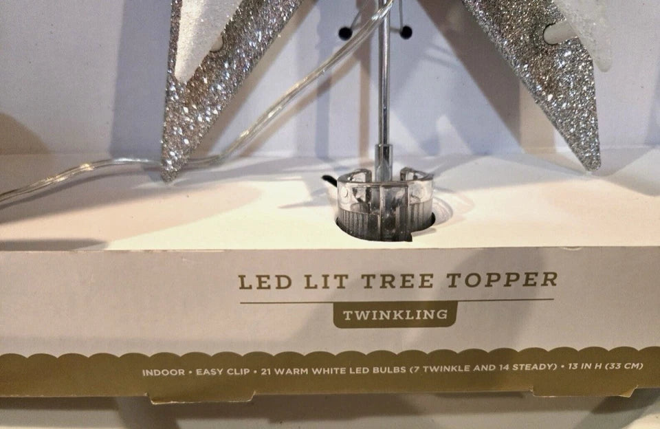 Twinkling LED Lit Tree Topper Silver White 21 Lights, final cut