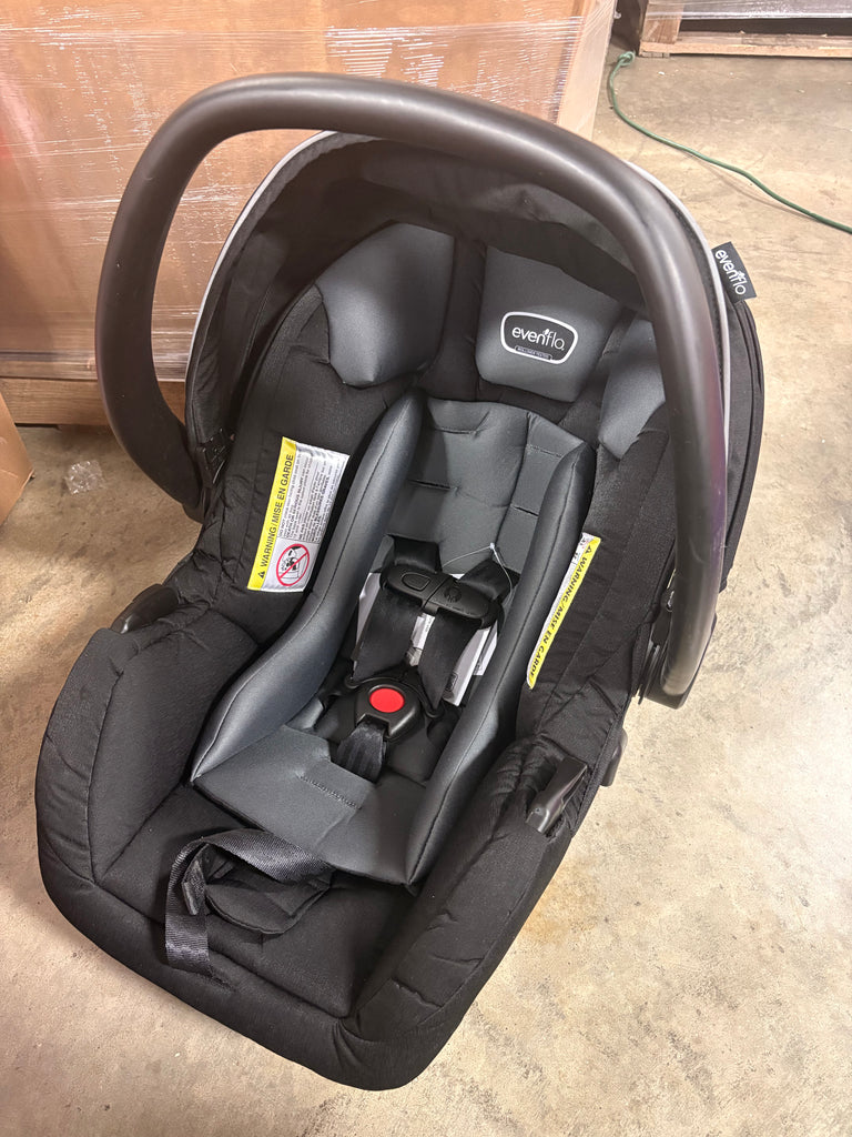 LiteMax DLX Infant Car Seat Freeflow