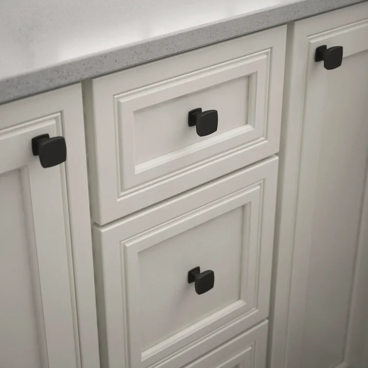 1 1/8" Length Square Knob