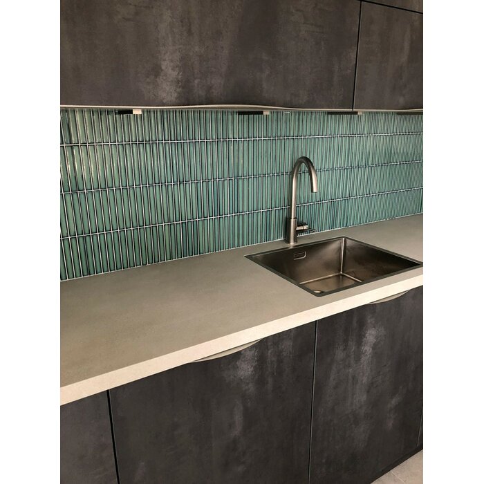 1 Box - 1" x 6" Porcelain Mosaic Sheet Tile, Green - 9.5 Square Feet (#K5127)