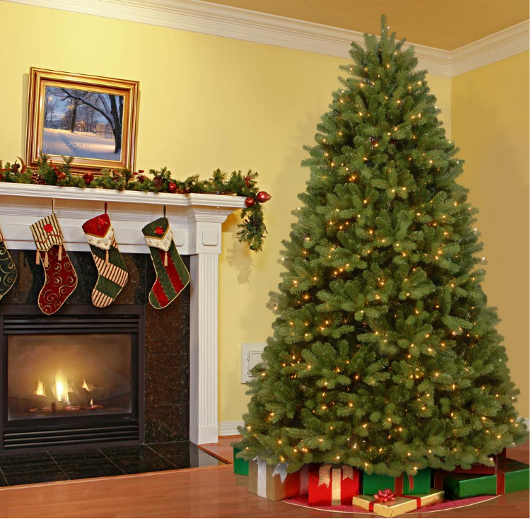 7-1/2 ft. Feel Real Newberry Spruce Hinged Tree with 900 Dual Color LED Lights and PowerConnect