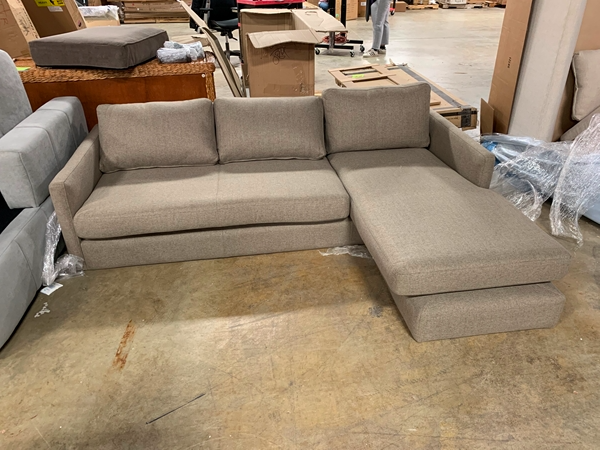 81" Reversible  Sectional EJ673