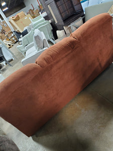 Piedmont Furniture Zuckerman Sofa