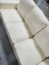 Load image into Gallery viewer, Russ 103.5 Sectional with Ottoman
