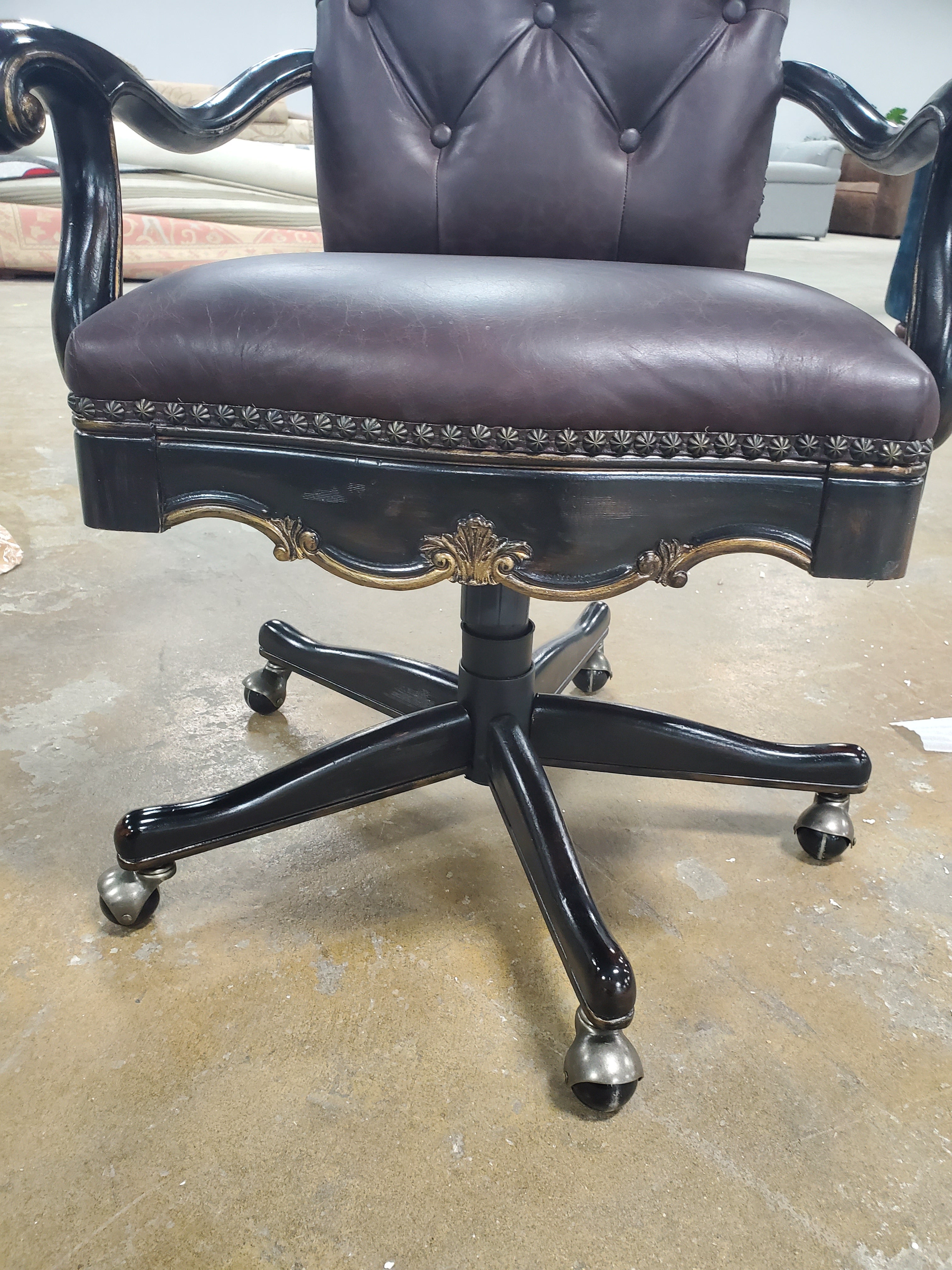 Hooker Furniture Grandover Tilt Swivel Chair