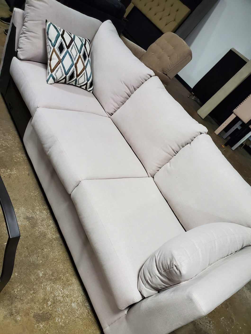Sectional Piece 95