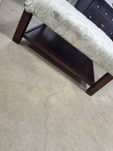 Load image into Gallery viewer, Heritage  Patrizio 42&quot; Tufted Square Cocktail with Storage Ottoman
