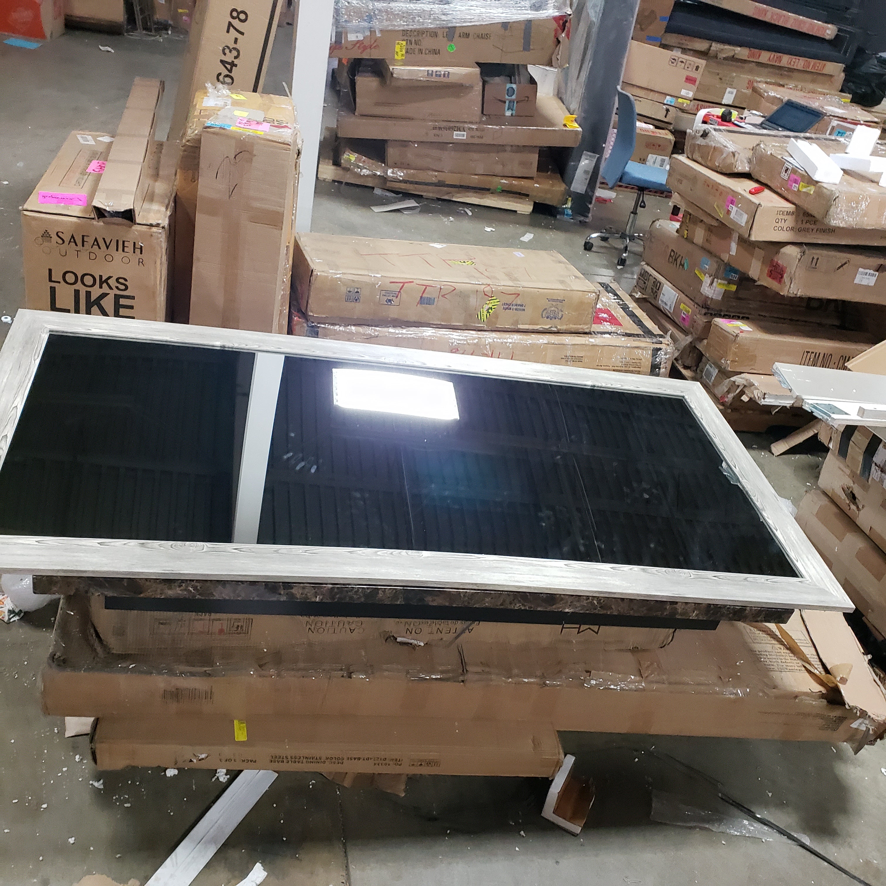 One Sliding Mirror Door